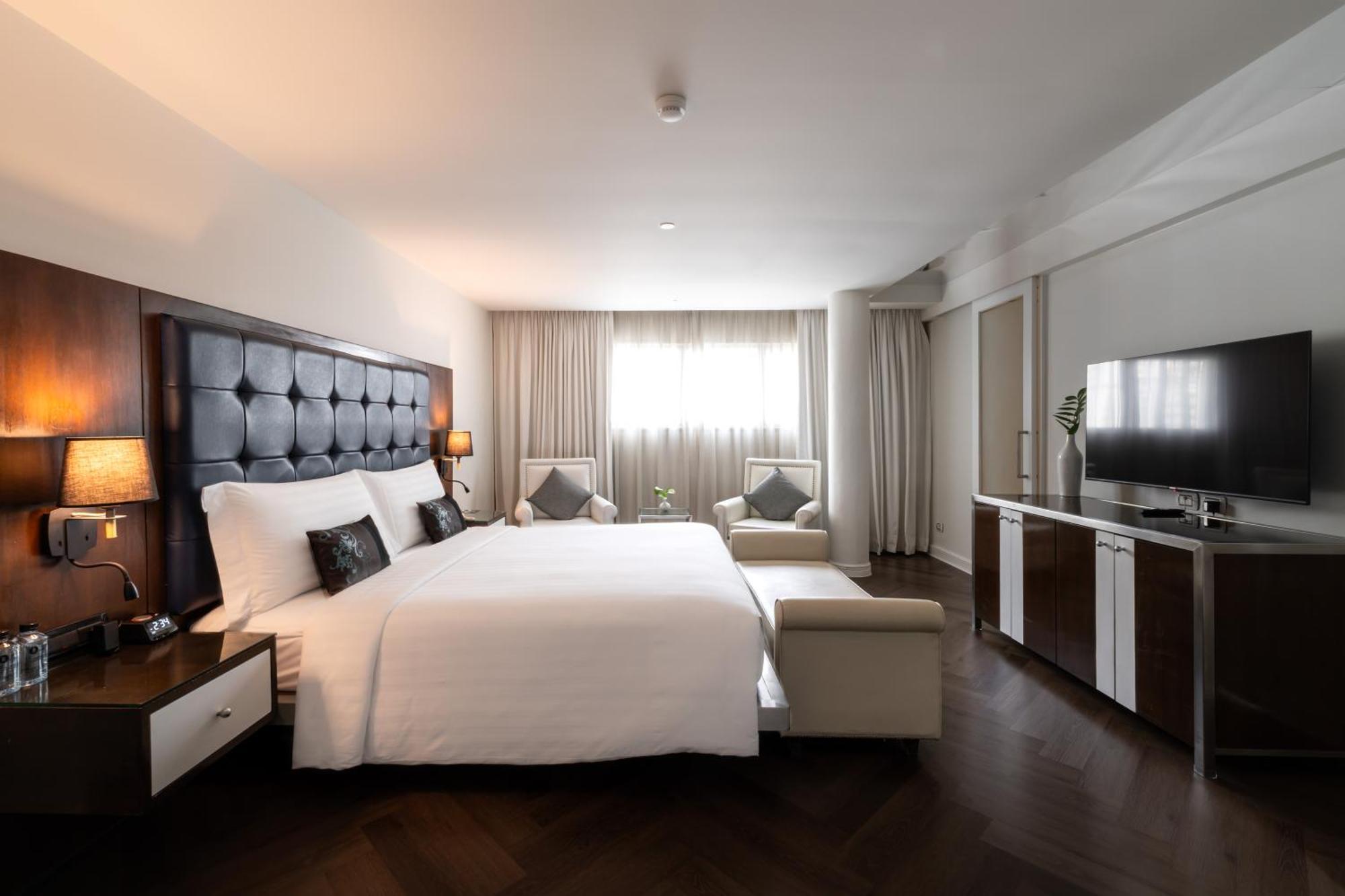 Platinum Suite