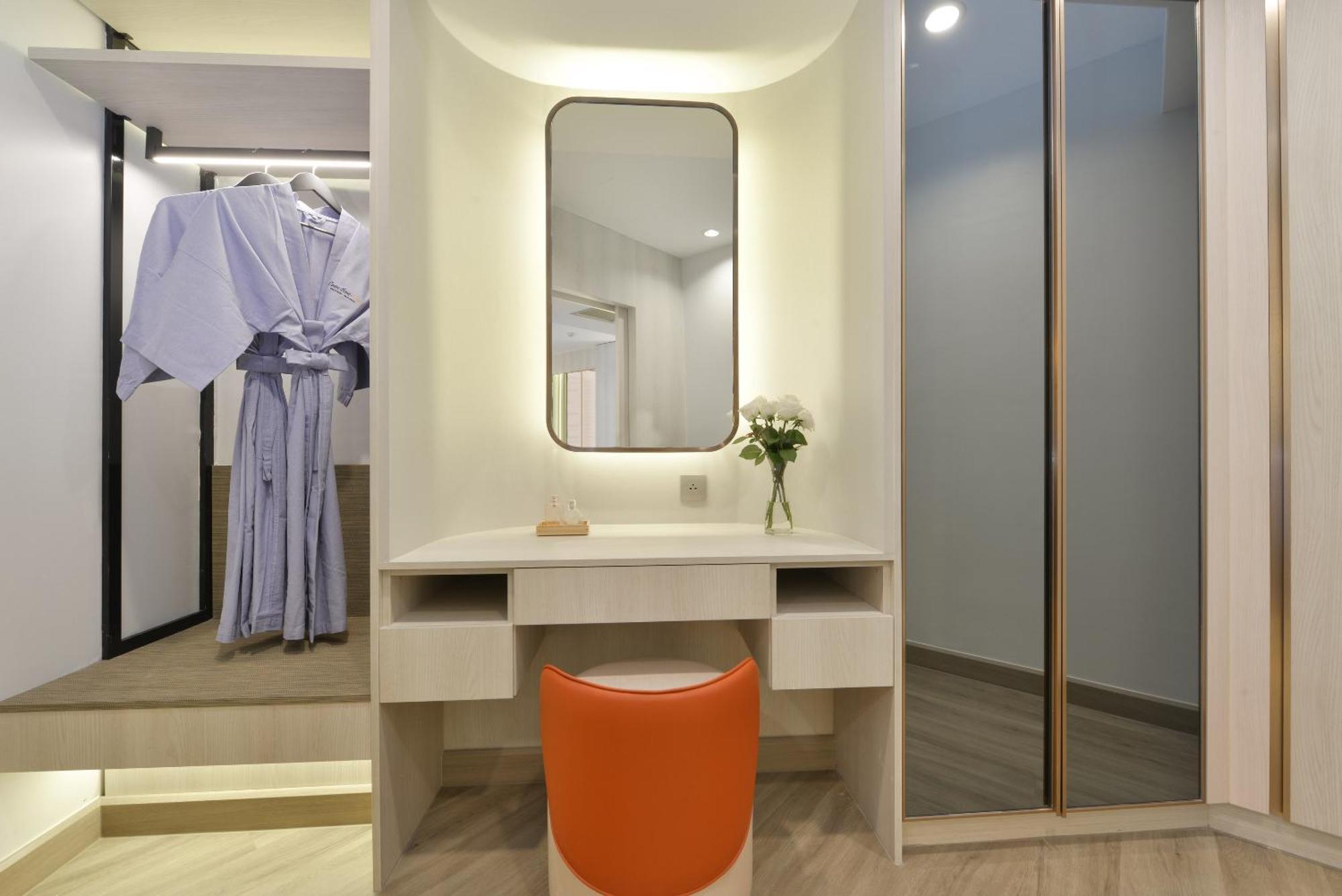 One-Bedroom Presidential Suite