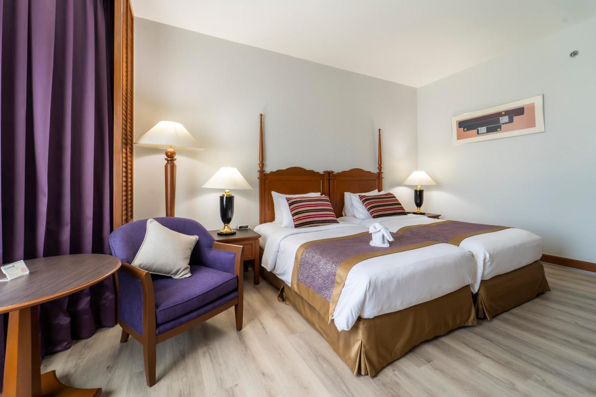 Deluxe Family Connecting Room
