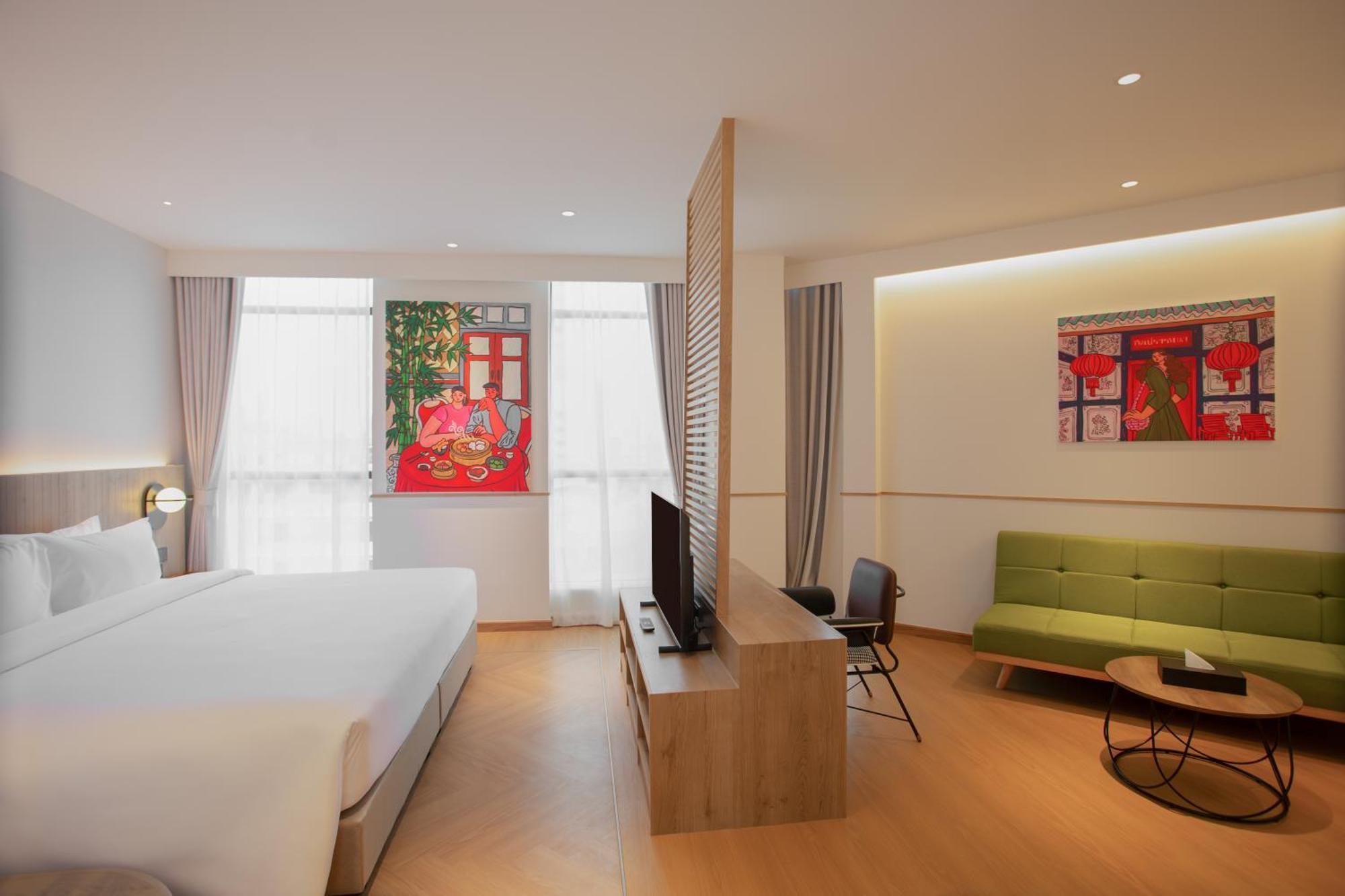 Premium Quadruple Room