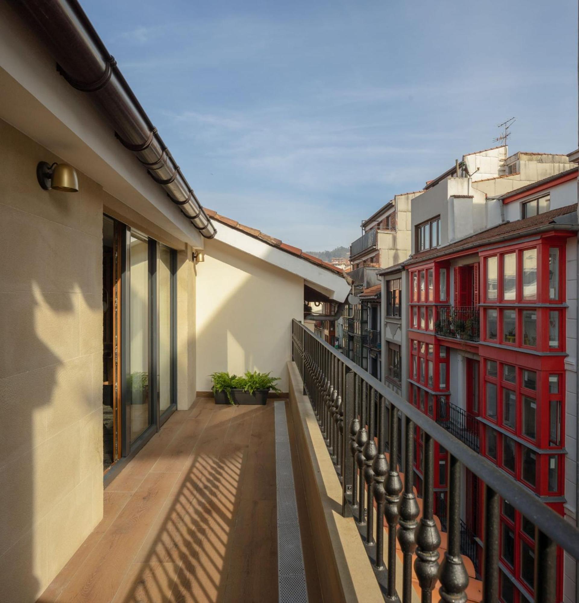 2 Bedroom Penthouse Terrace
