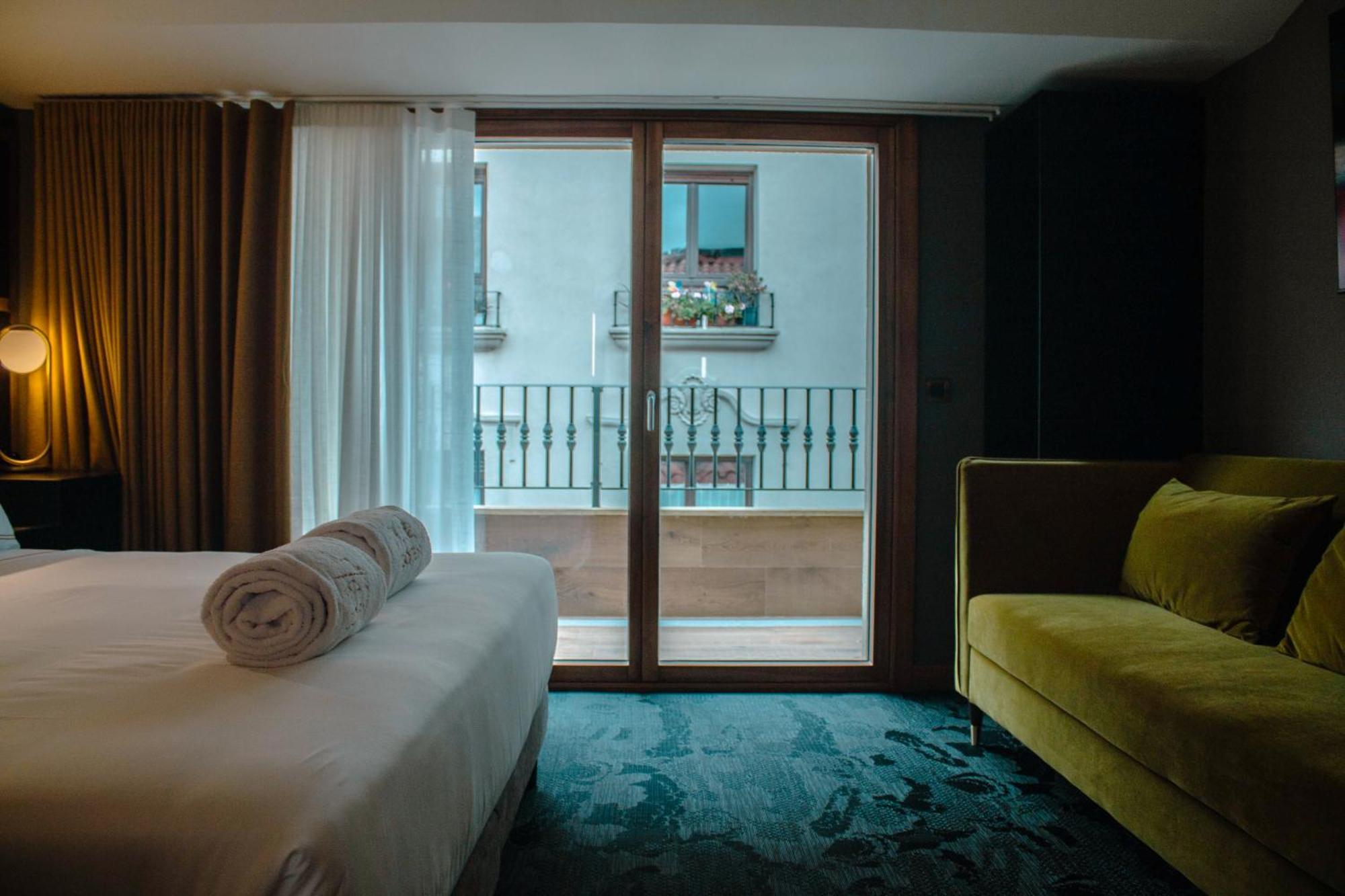 2 Bedroom Penthouse Terrace