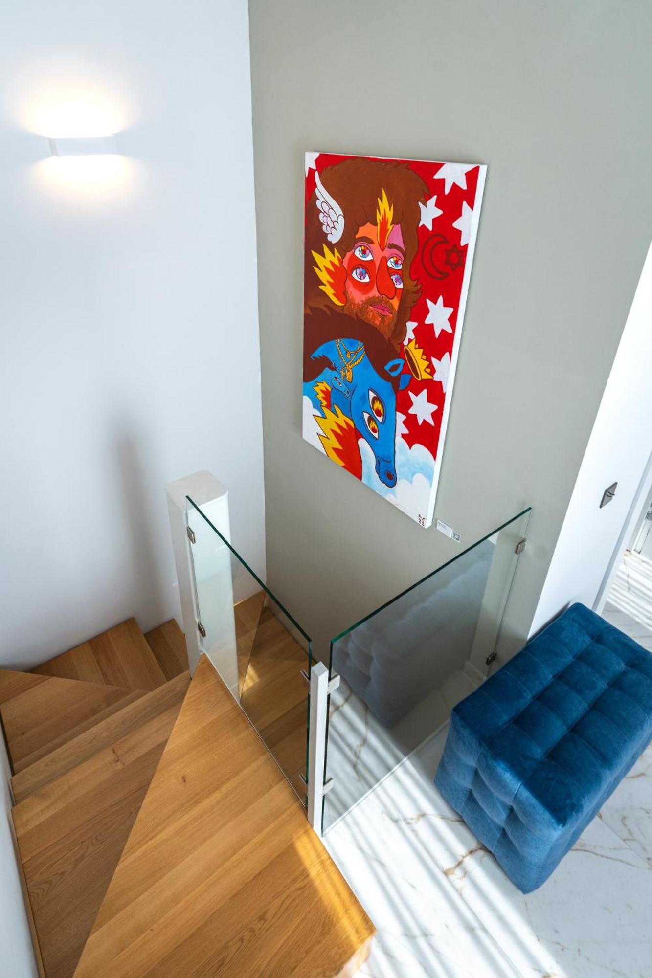 Artist Suite