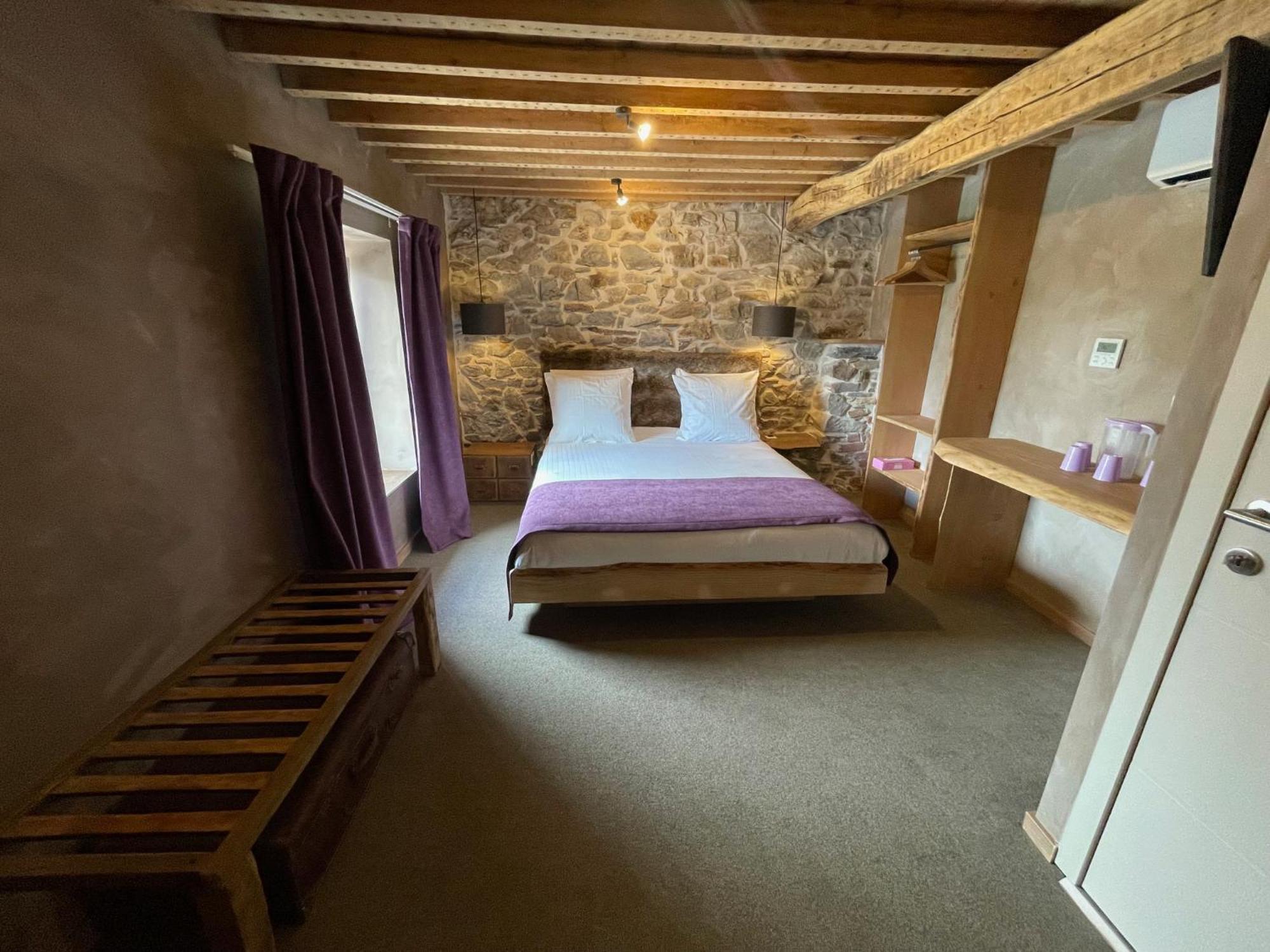 Tweepersoonskamer met Eigen Badkamer
