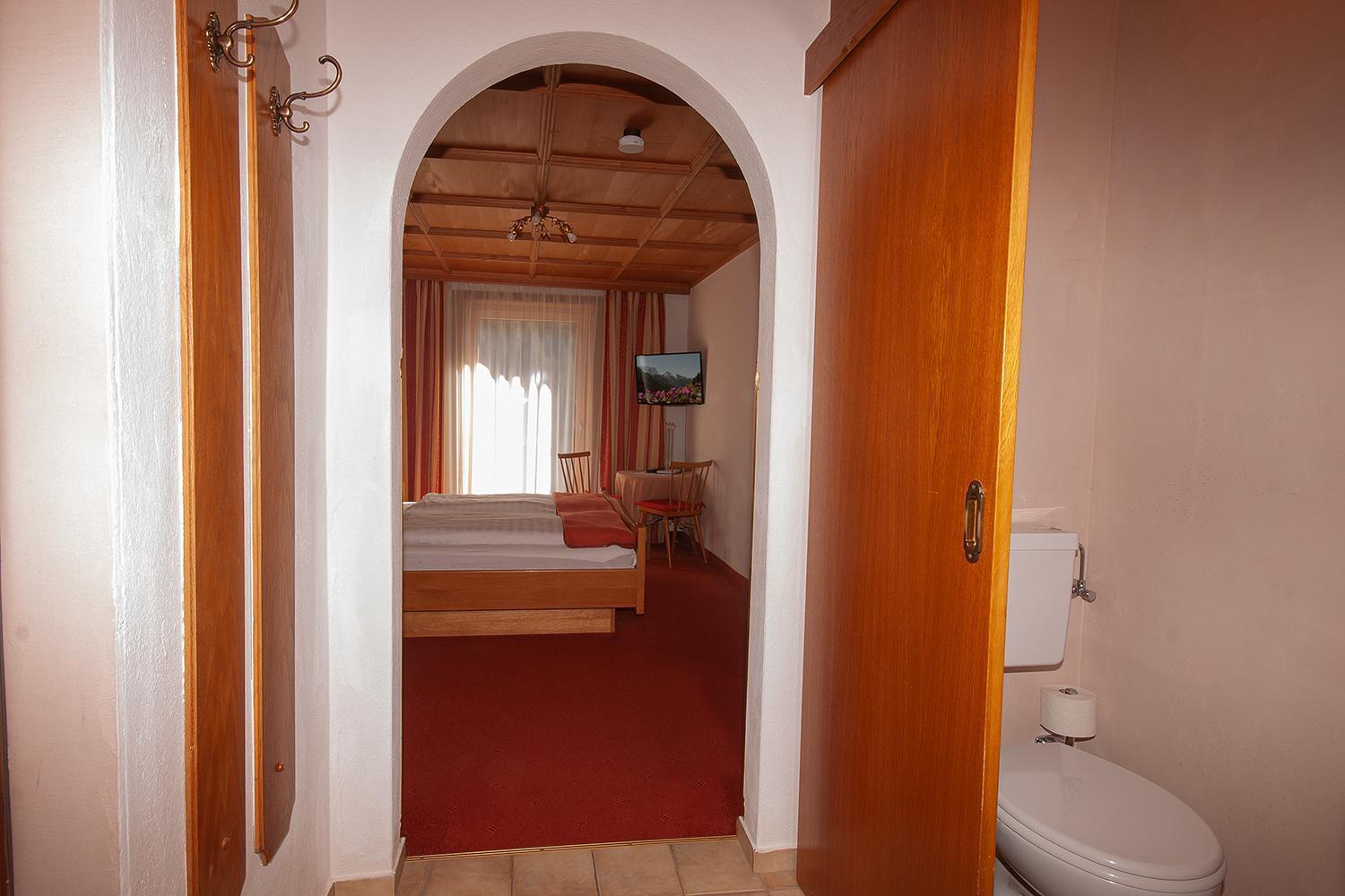Double Room Shower