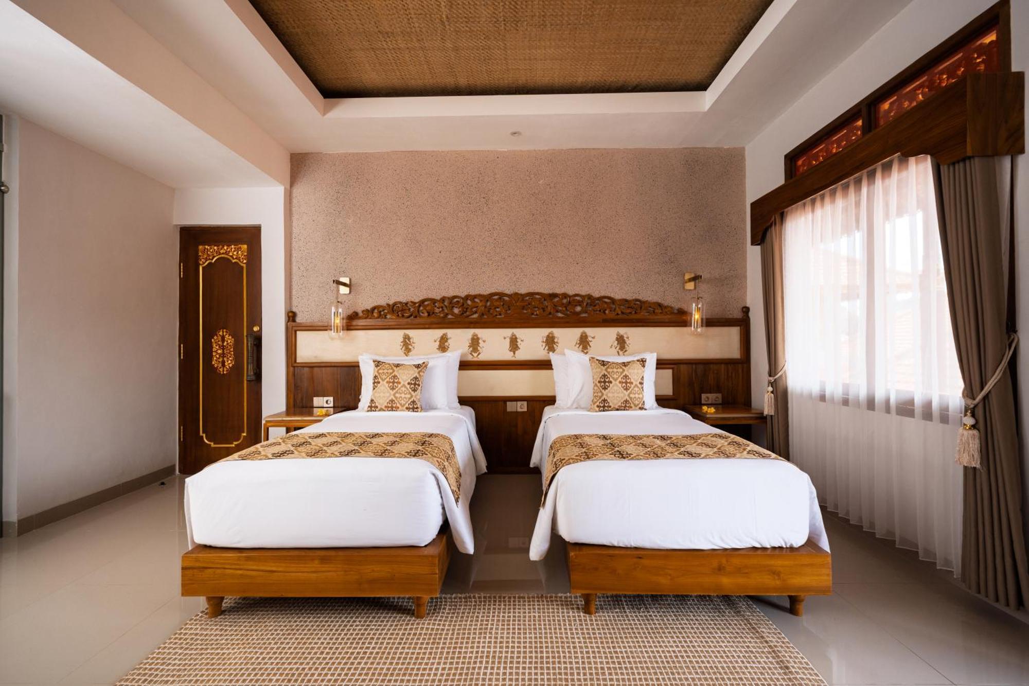 Deluxe Double or Twin Room