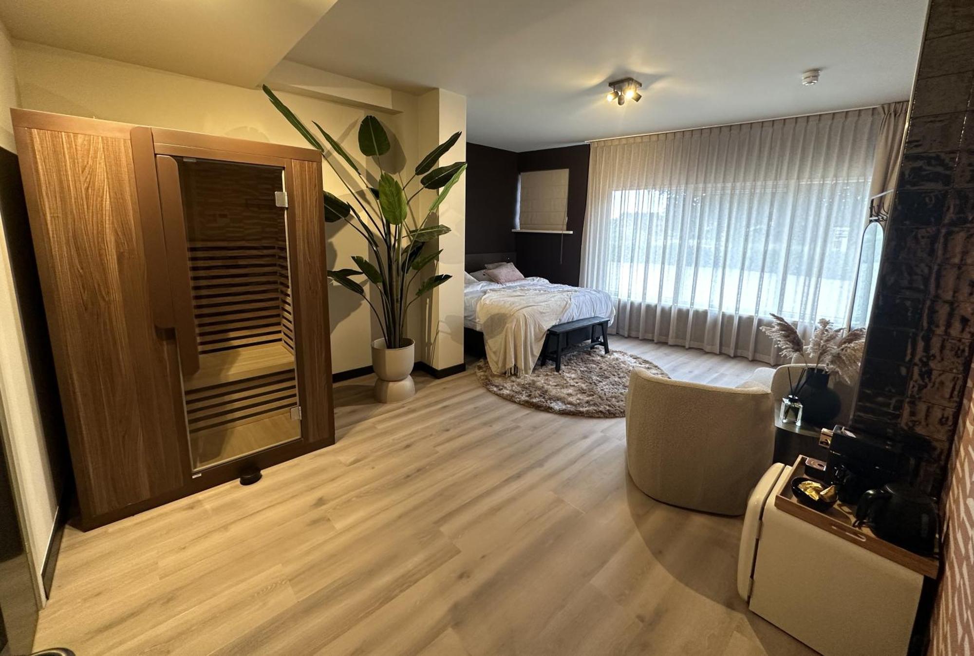 Suite Sauna,1622789081:JPEG