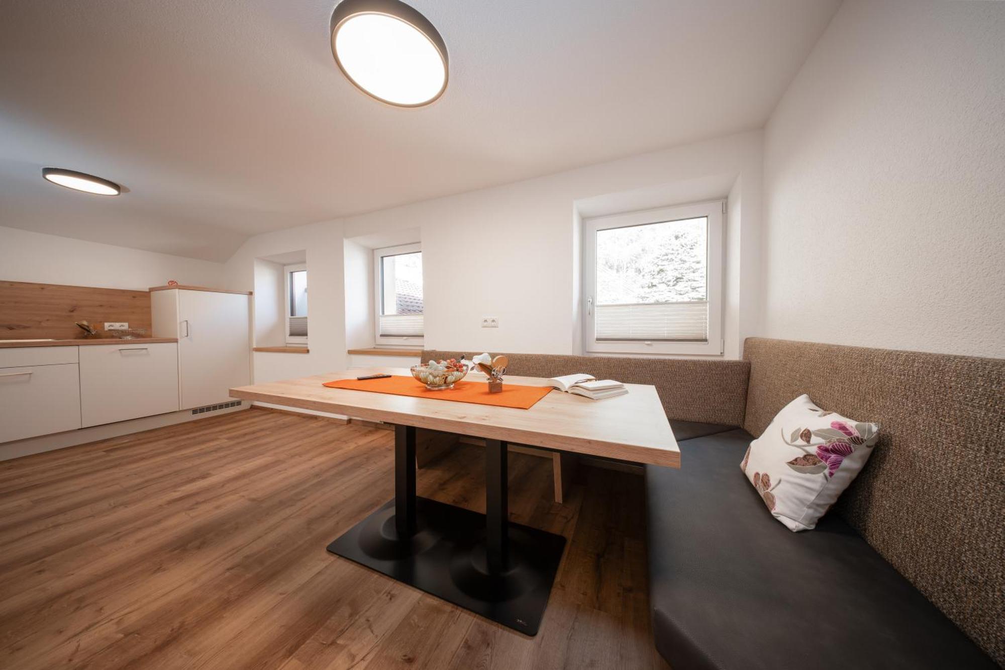 Three-Bedroom Apartment Mountain View