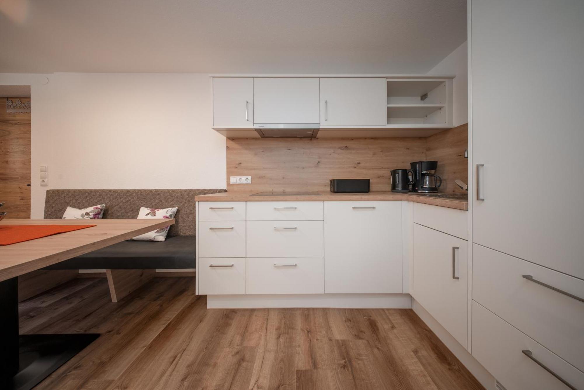 Three-Bedroom Apartment Mountain View