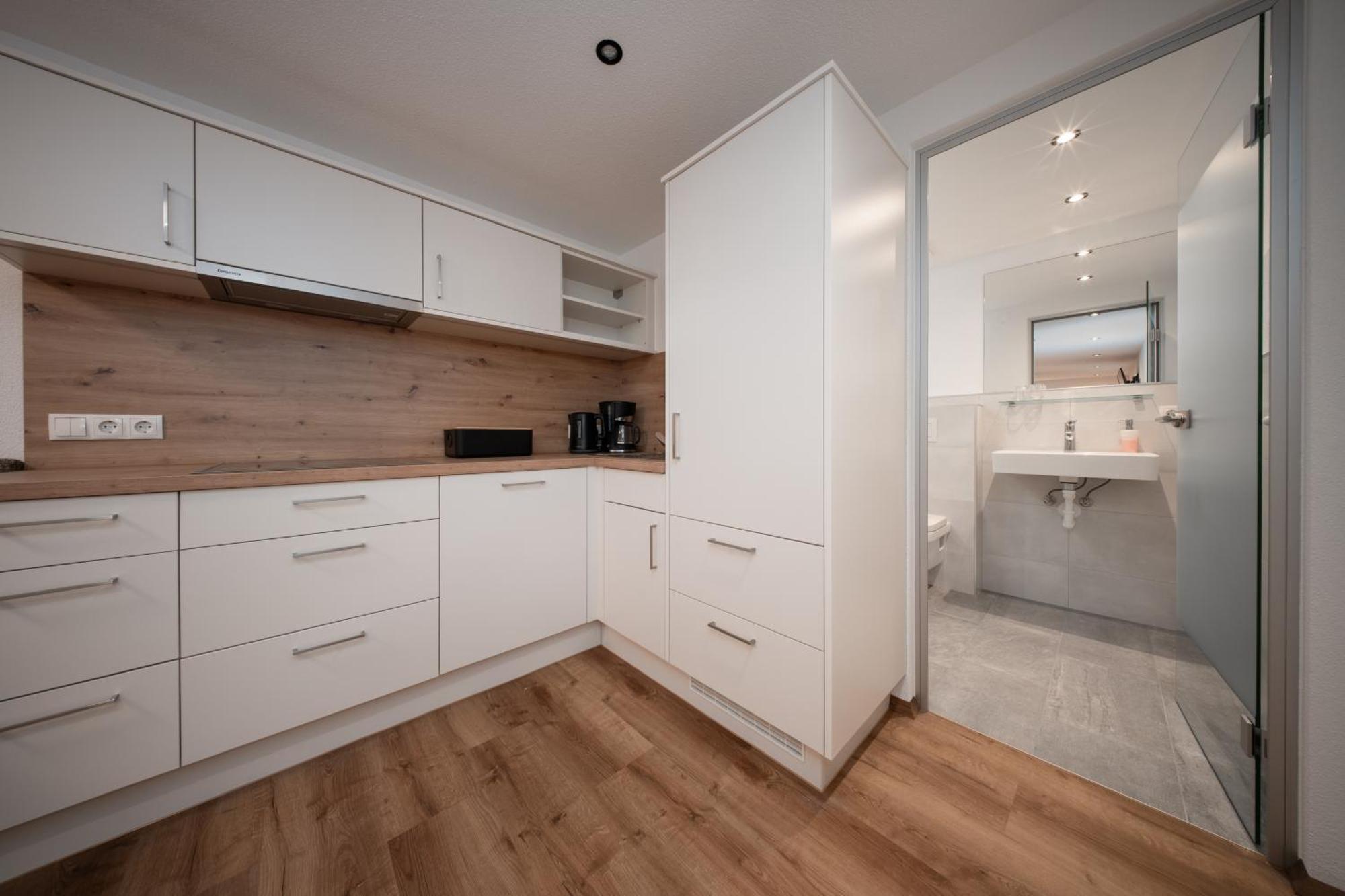 Three-Bedroom Apartment Mountain View