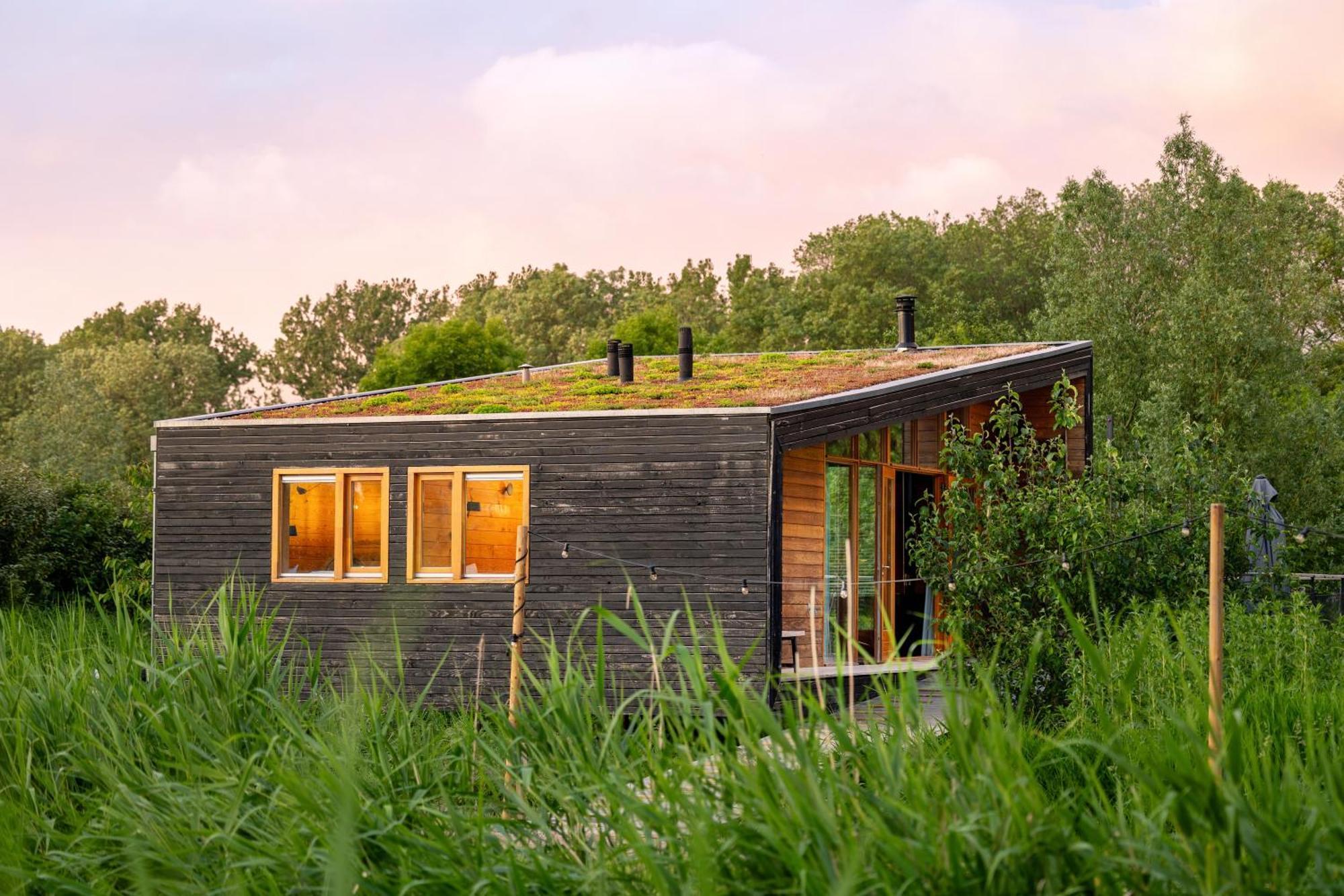 Deluxe Bungalow met Uitzicht op de Tuin