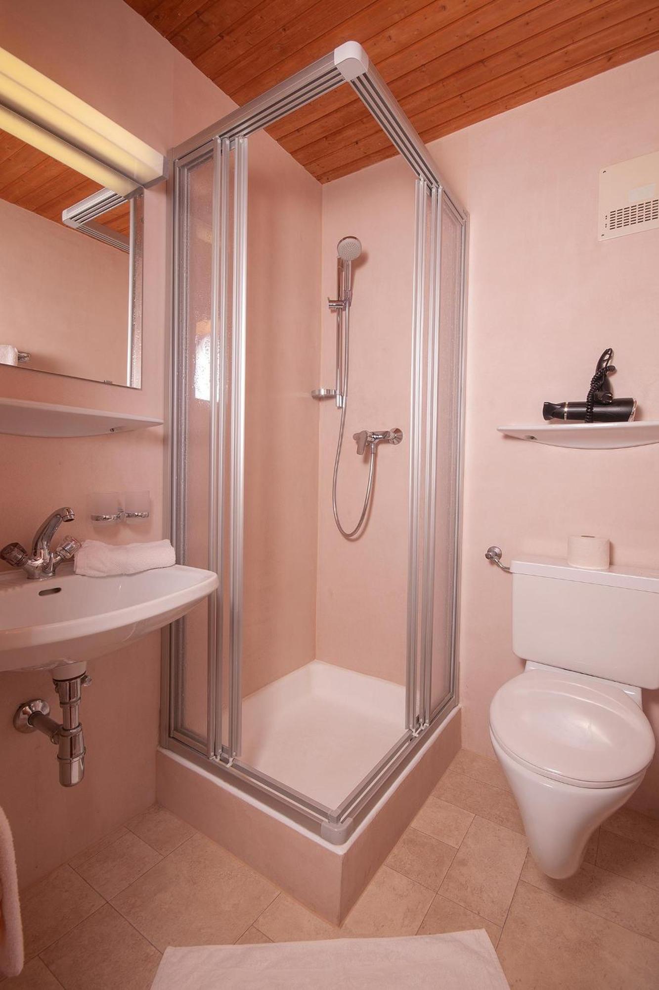 Double Room Shower