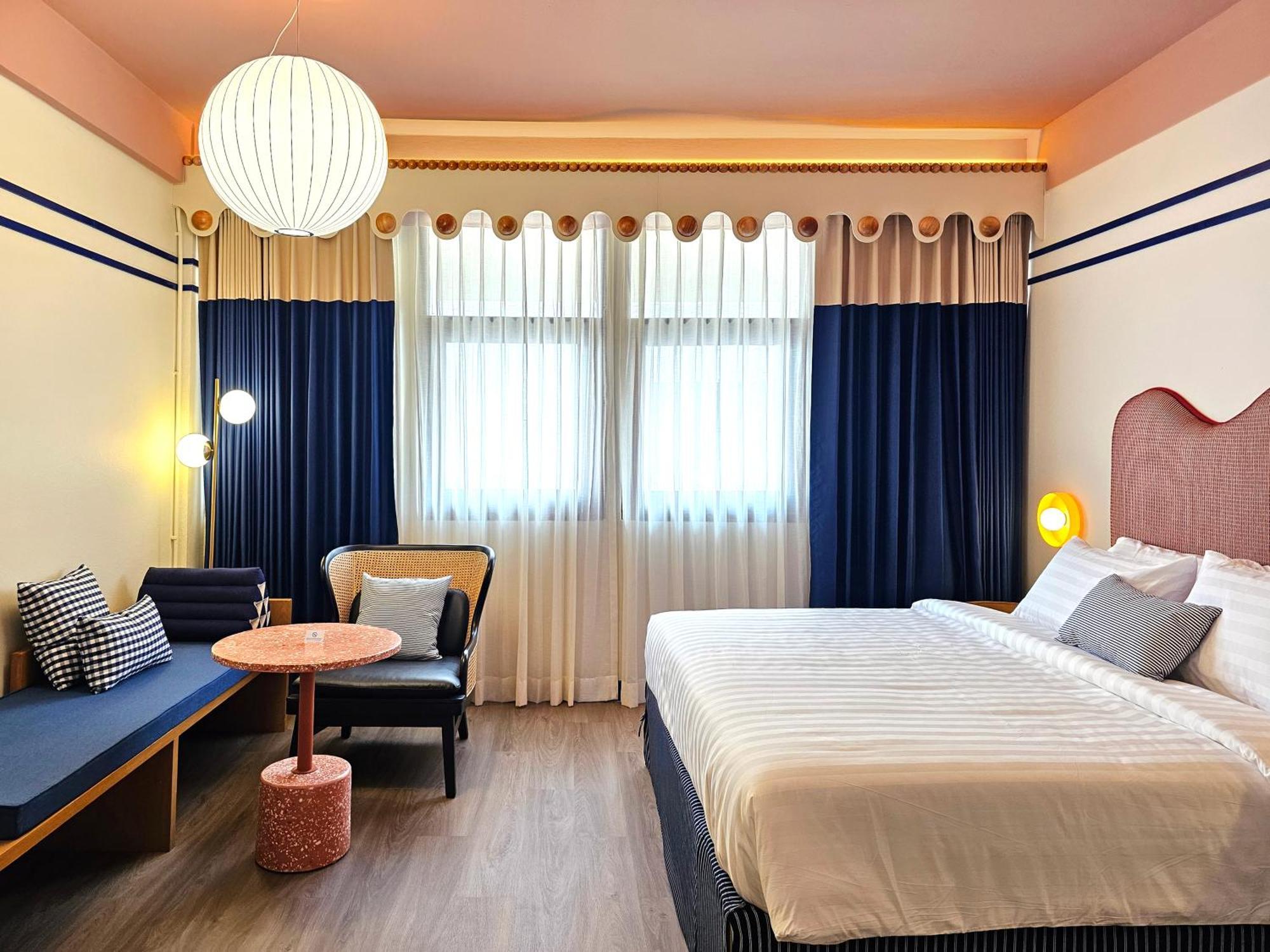 Classic Quadruple Room