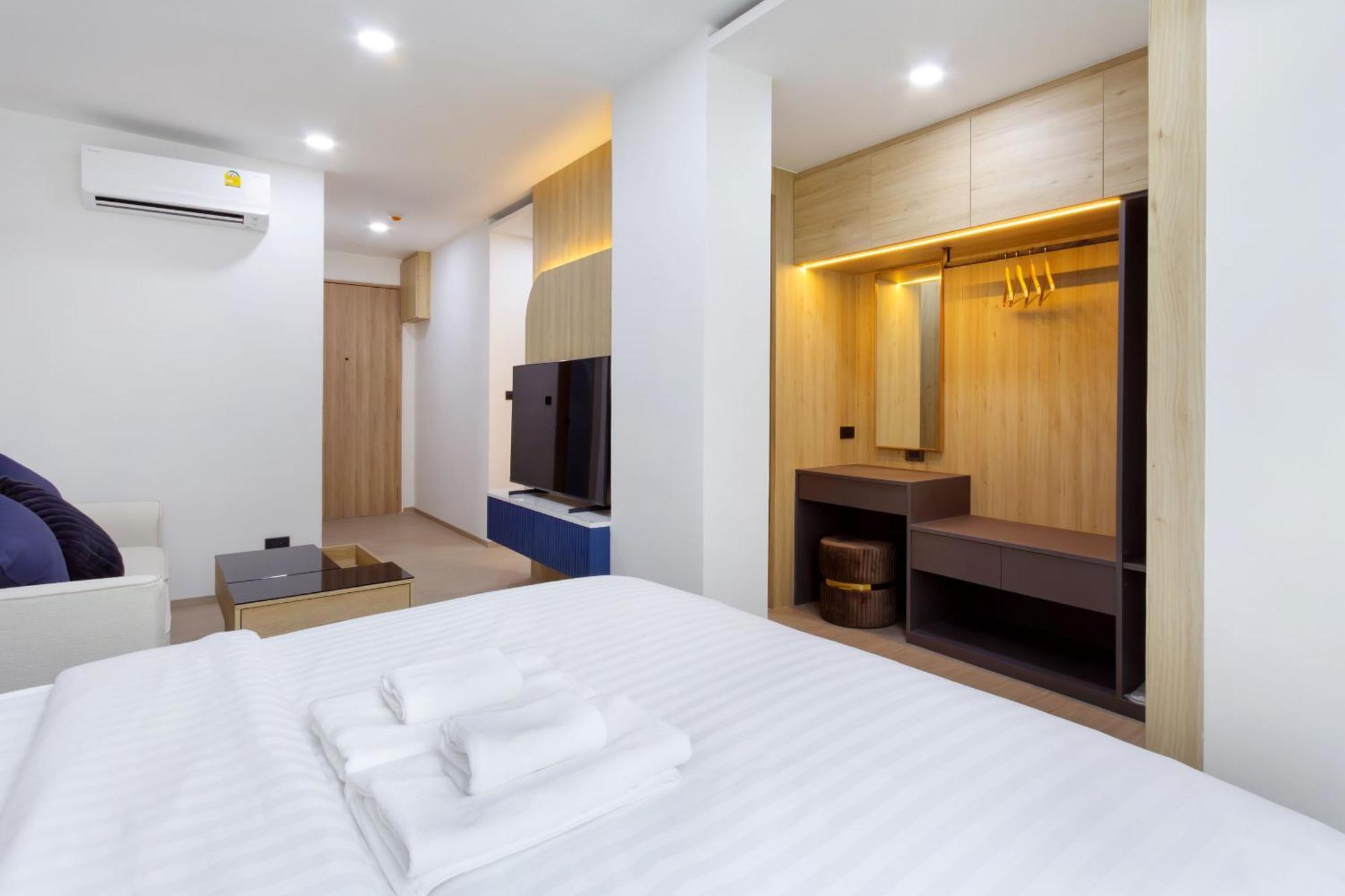 One-Bedroom Suite