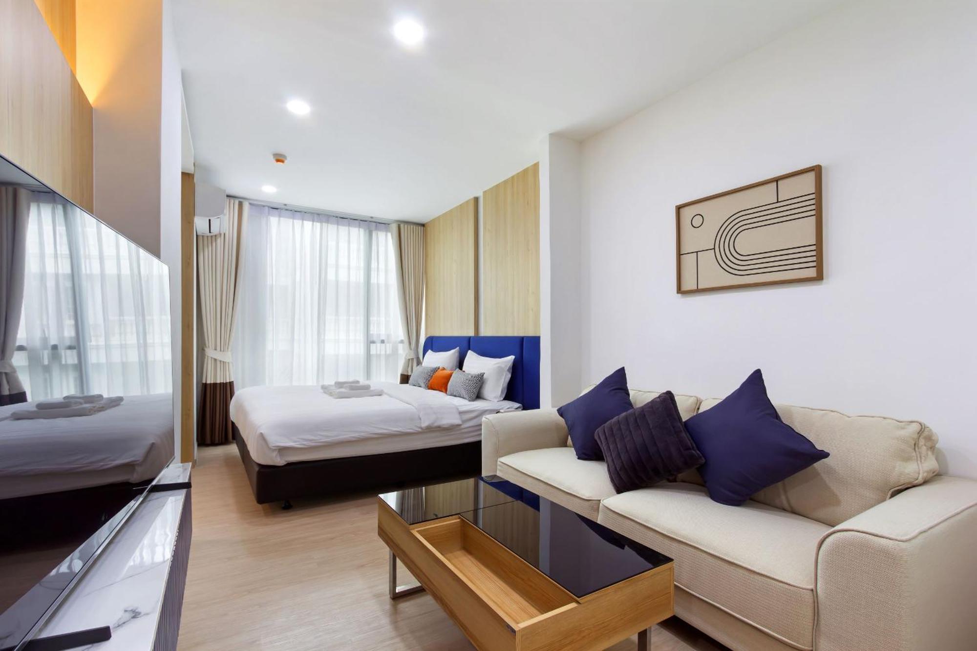 One-Bedroom Suite