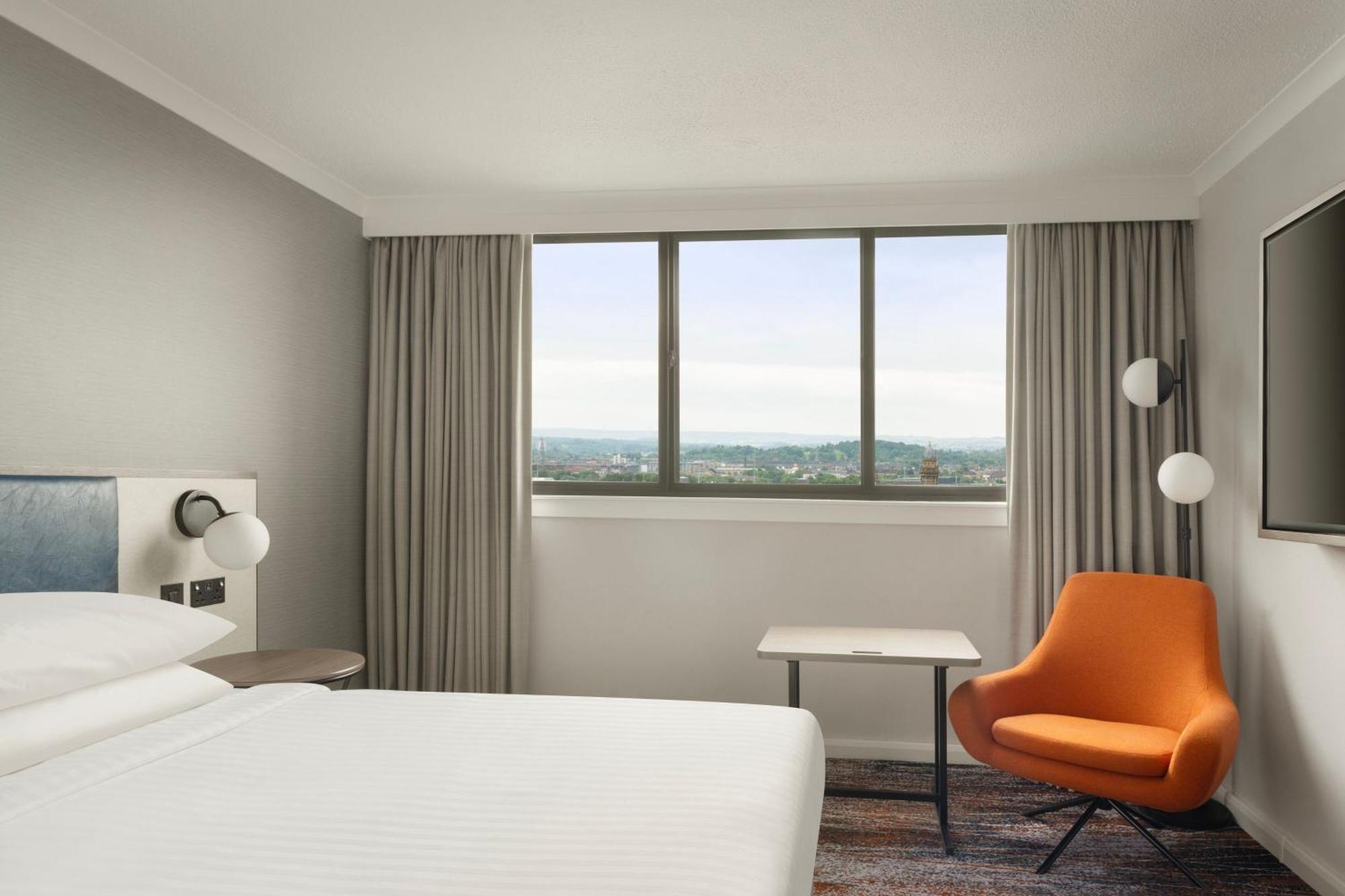 Executive King Room Lounge Access