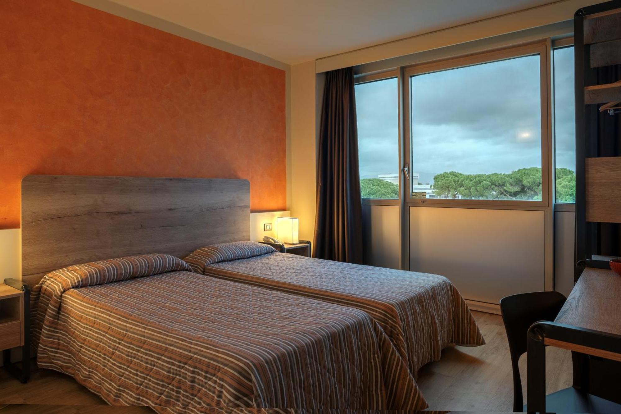 Standaard Kamer met 2 Bedden