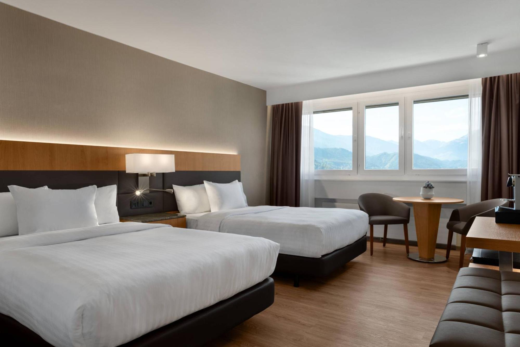 Deluxe Guest Room Two Double Beds Mountain View High Floor