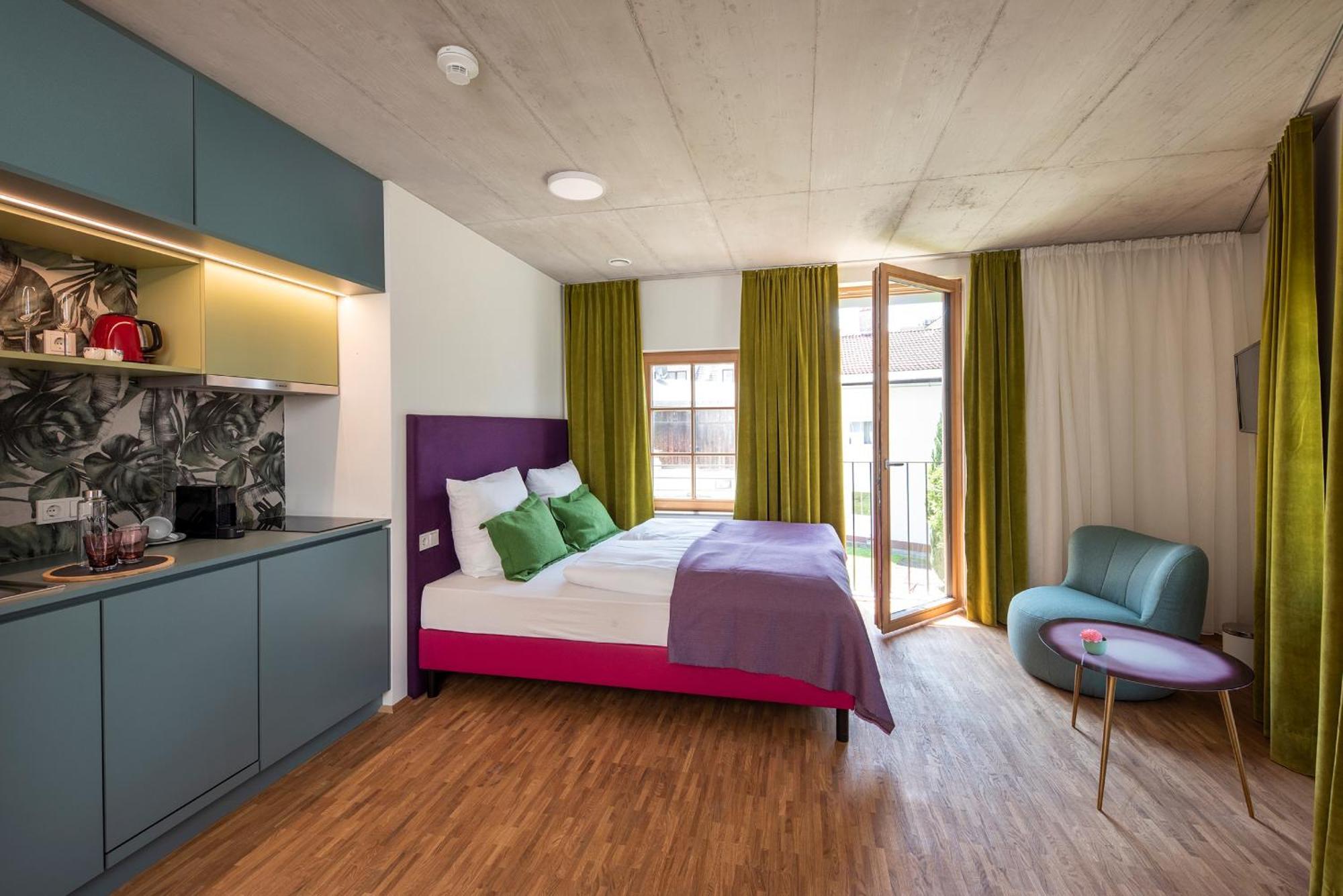 Double Room Mountain View