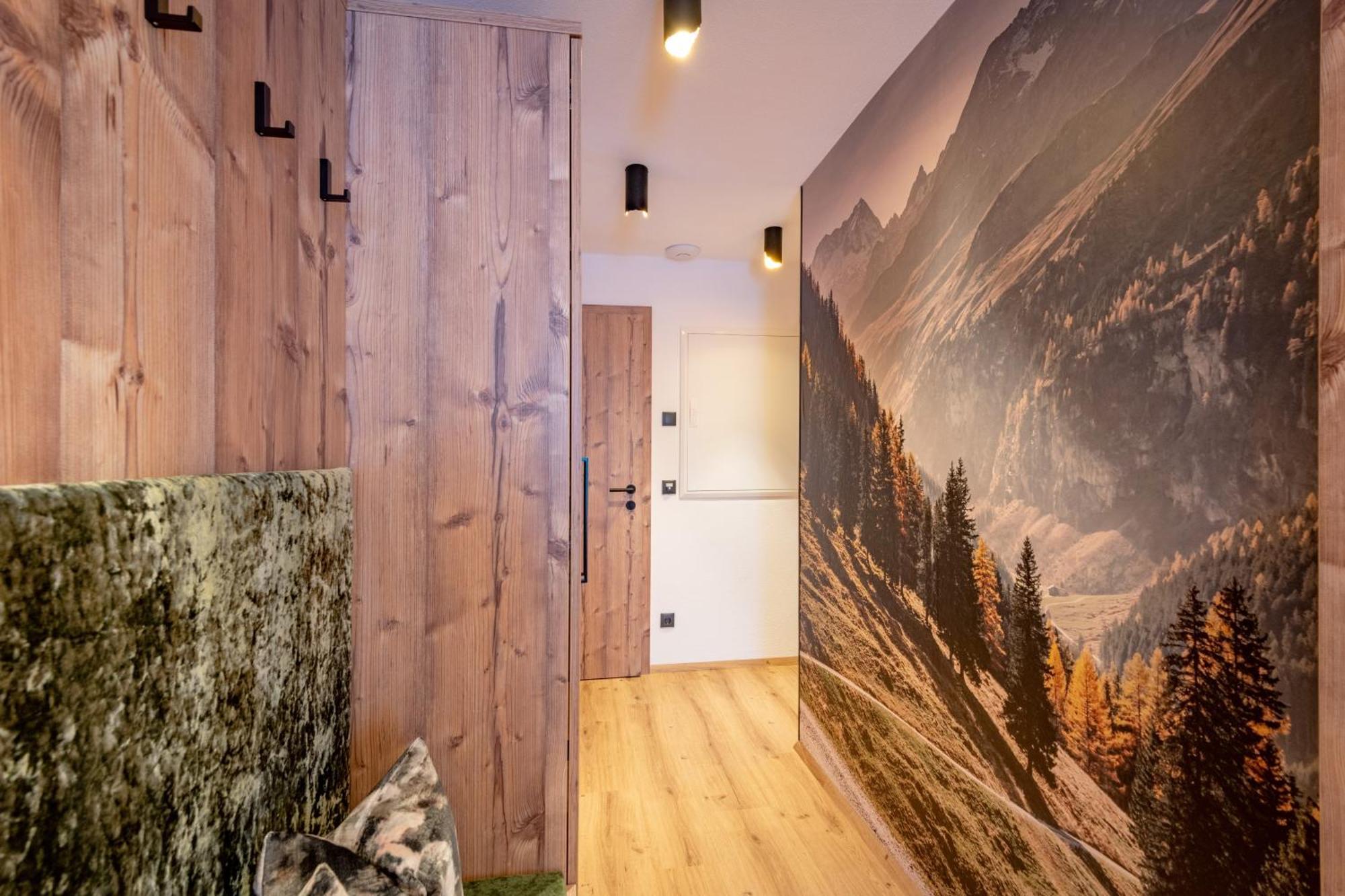 Three-Bedroom Superior Apartment