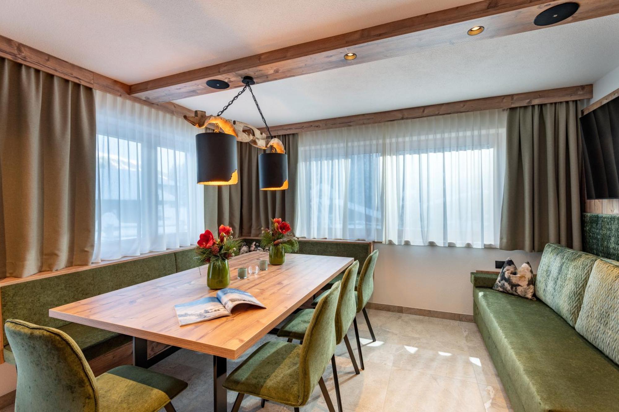 Three-Bedroom Superior Apartment