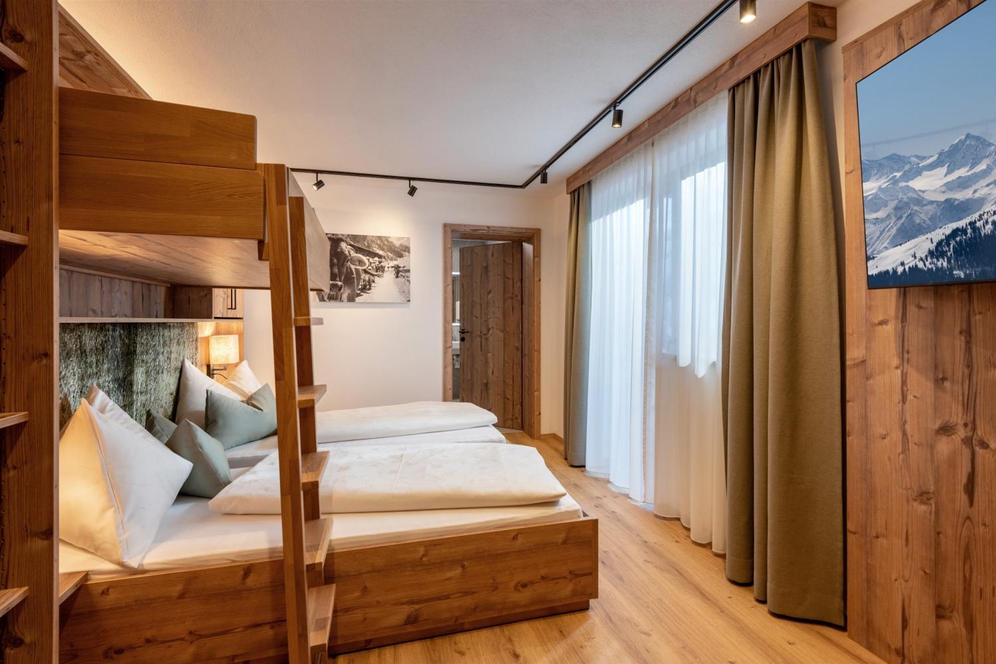 Three-Bedroom Superior Apartment