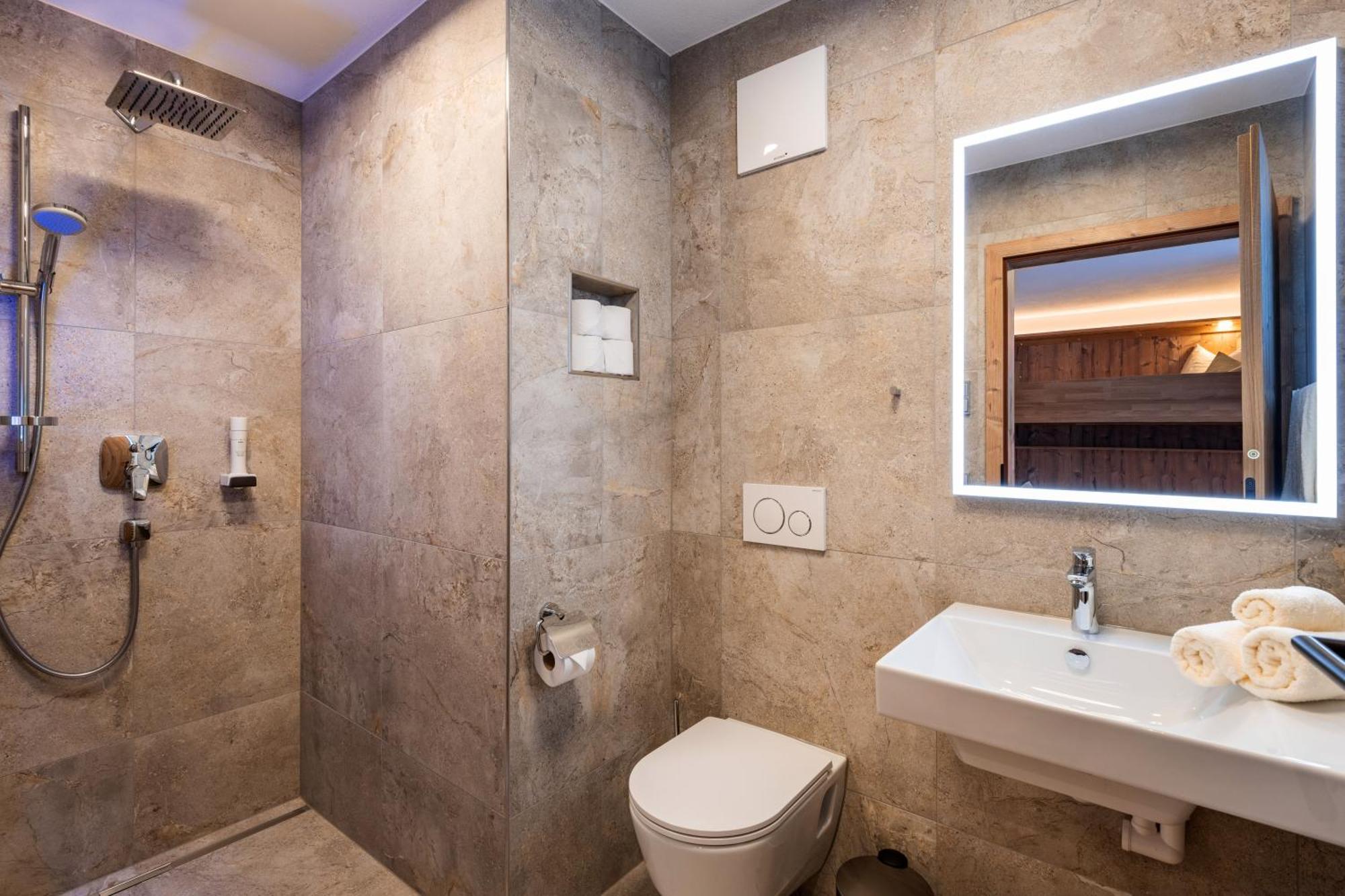Three-Bedroom Superior Apartment