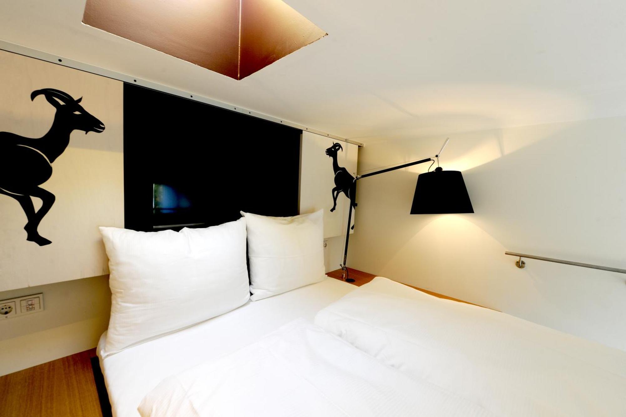 Large Double Room