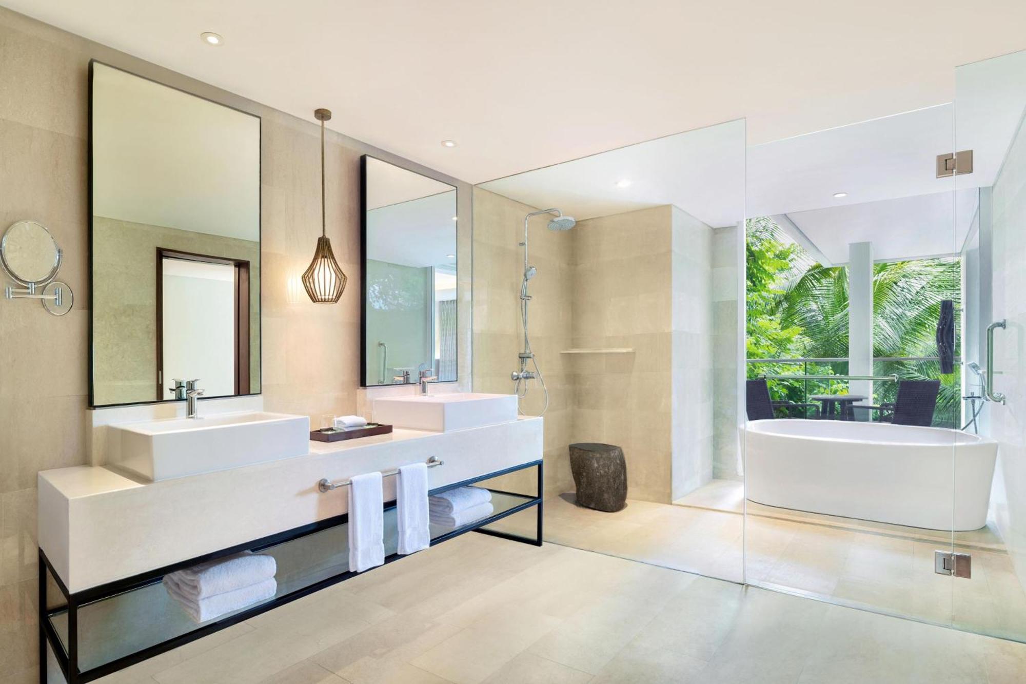 Junior Suite 2 Twin Beds Garden View Balcony Access to the Farm Family Activities Daily Yoga Daily Aquacise 24-Hour Access to the Westin WORKOUT®️ Fitness Studio