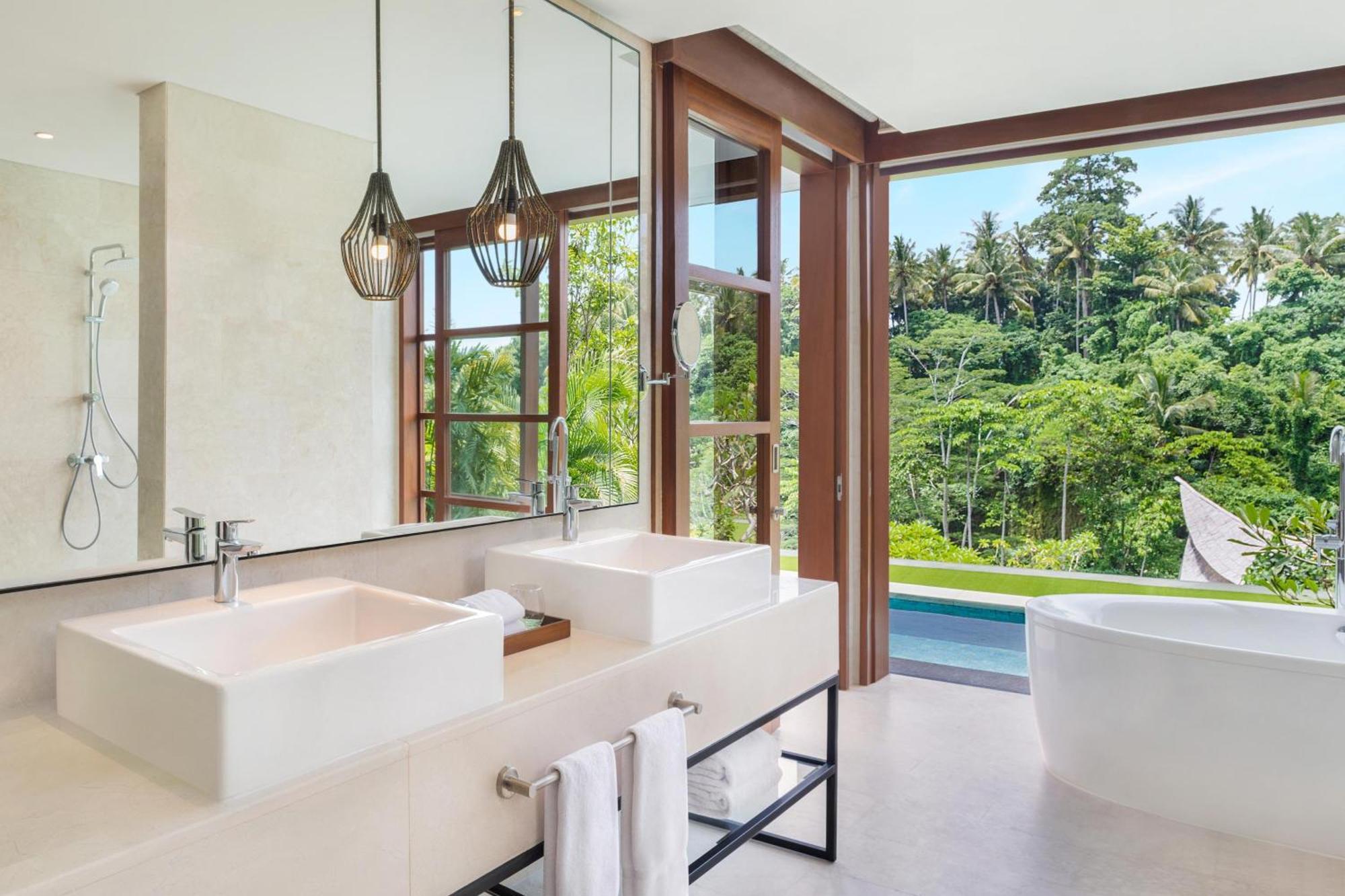 Villa 1 King Bed Resort View Balcony 1x Afternoon Tea per 2 Pax Access to the Farm Family Activities Daily Yoga Daily Aquacise 24-Hour Access to the Westin WORKOUT®️ Fitness Studio