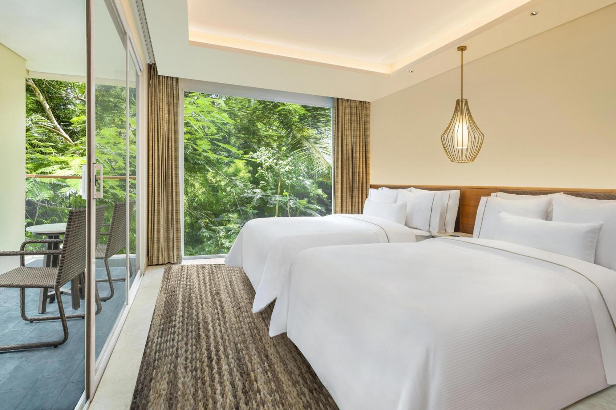 Junior Suite 2 Twin Beds Garden View Balcony Access to the Farm Family Activities Daily Yoga Daily Aquacise 24-Hour Access to the Westin WORKOUT®️ Fitness Studio