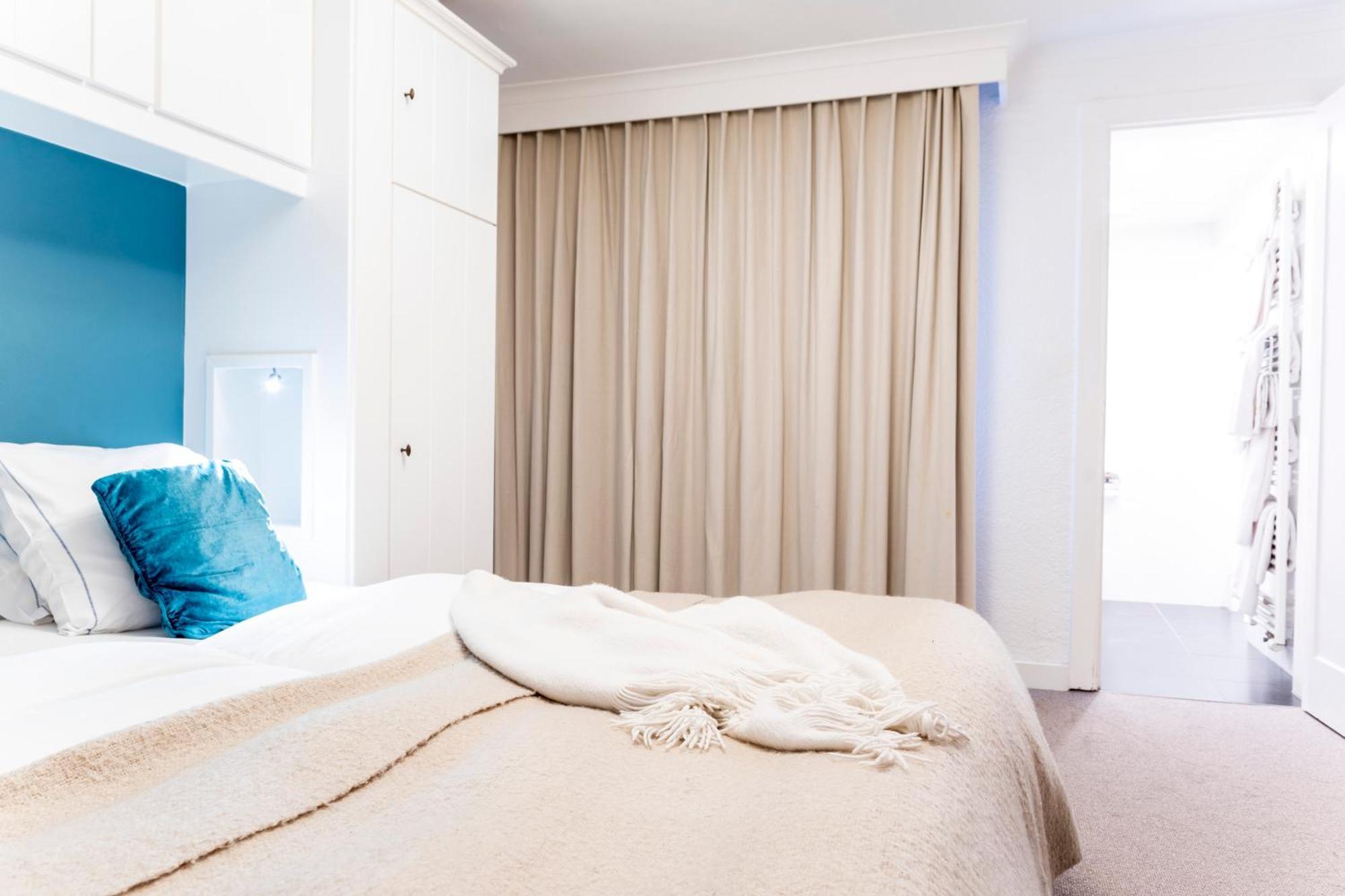 Tweepersoonskamer met 1 of 2 Bedden en Uitzicht op Zee