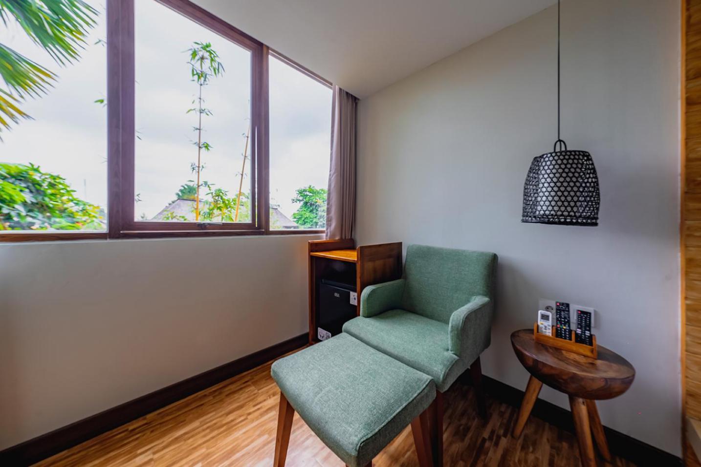 Happiness Room