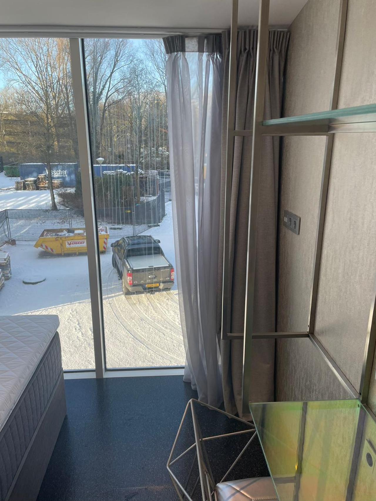 Standard Double Room Shower Window