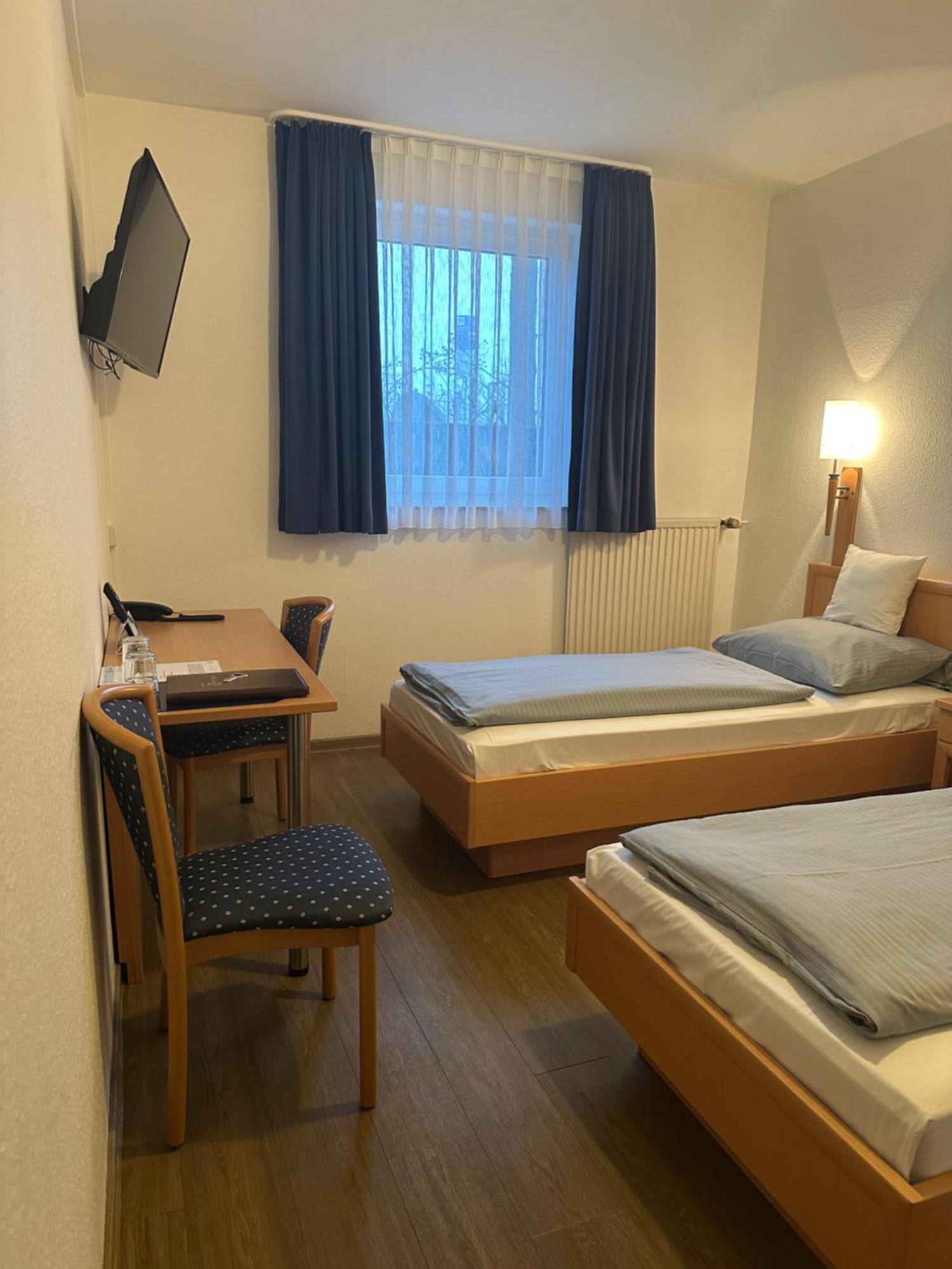 Economy Tweepersoonskamer met 2 Aparte Bedden