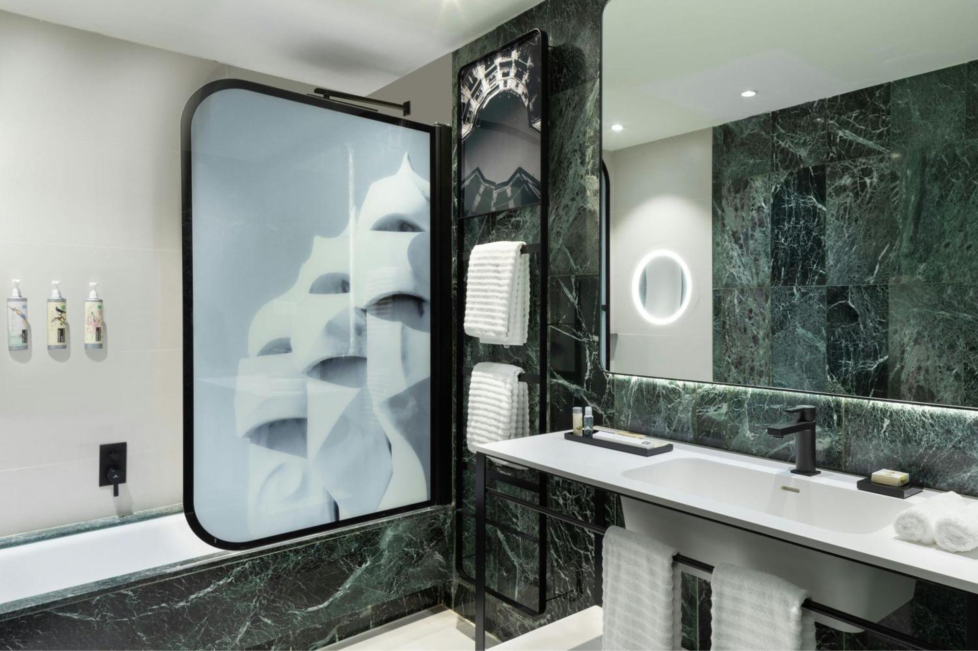 Urban Superior Kamer met Kingsize Bed en Uitzicht