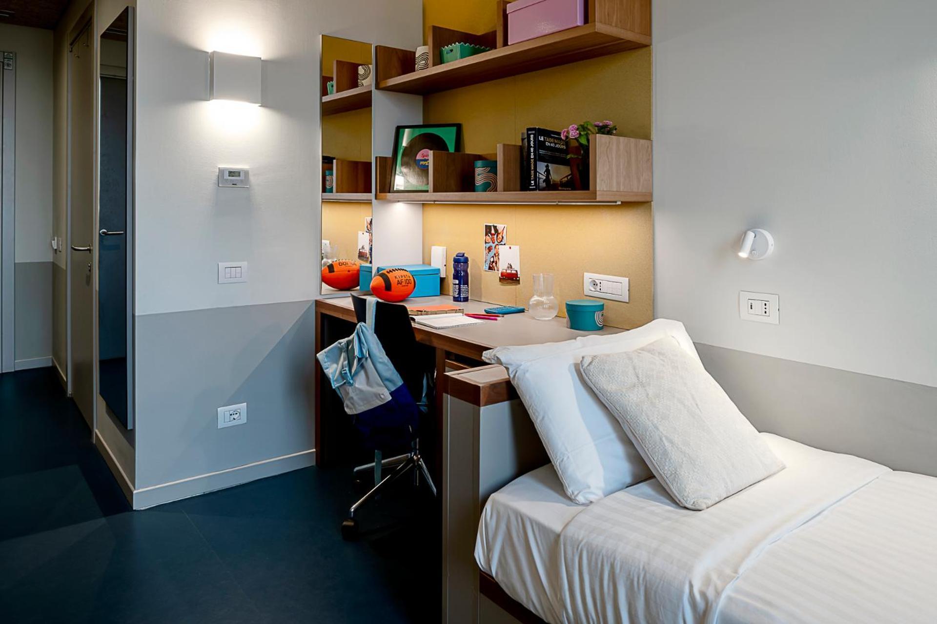 Tweepersoonskamer met 2 Aparte Bedden