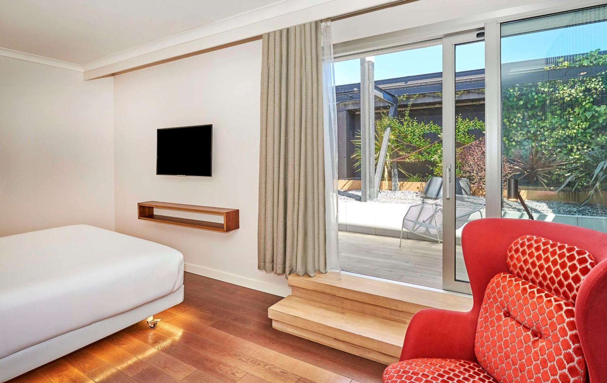 Junior Suite View Terrace Extra Bed