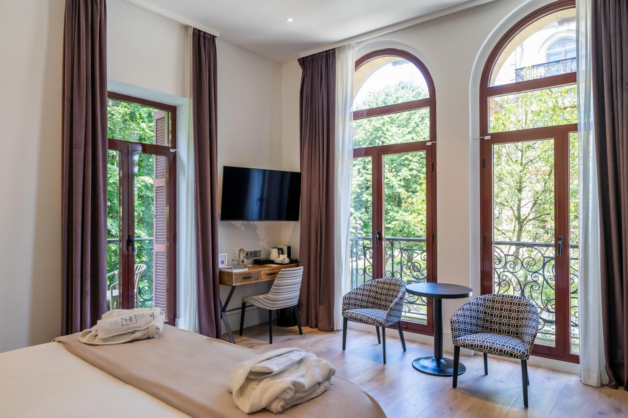 Superior Double or Twin Room Terrace