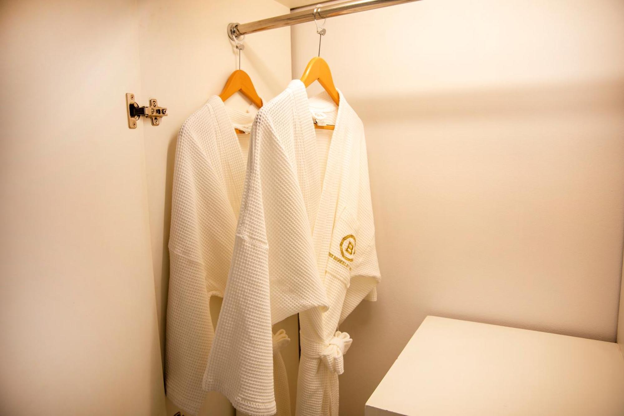 Luxury Room Main Tower