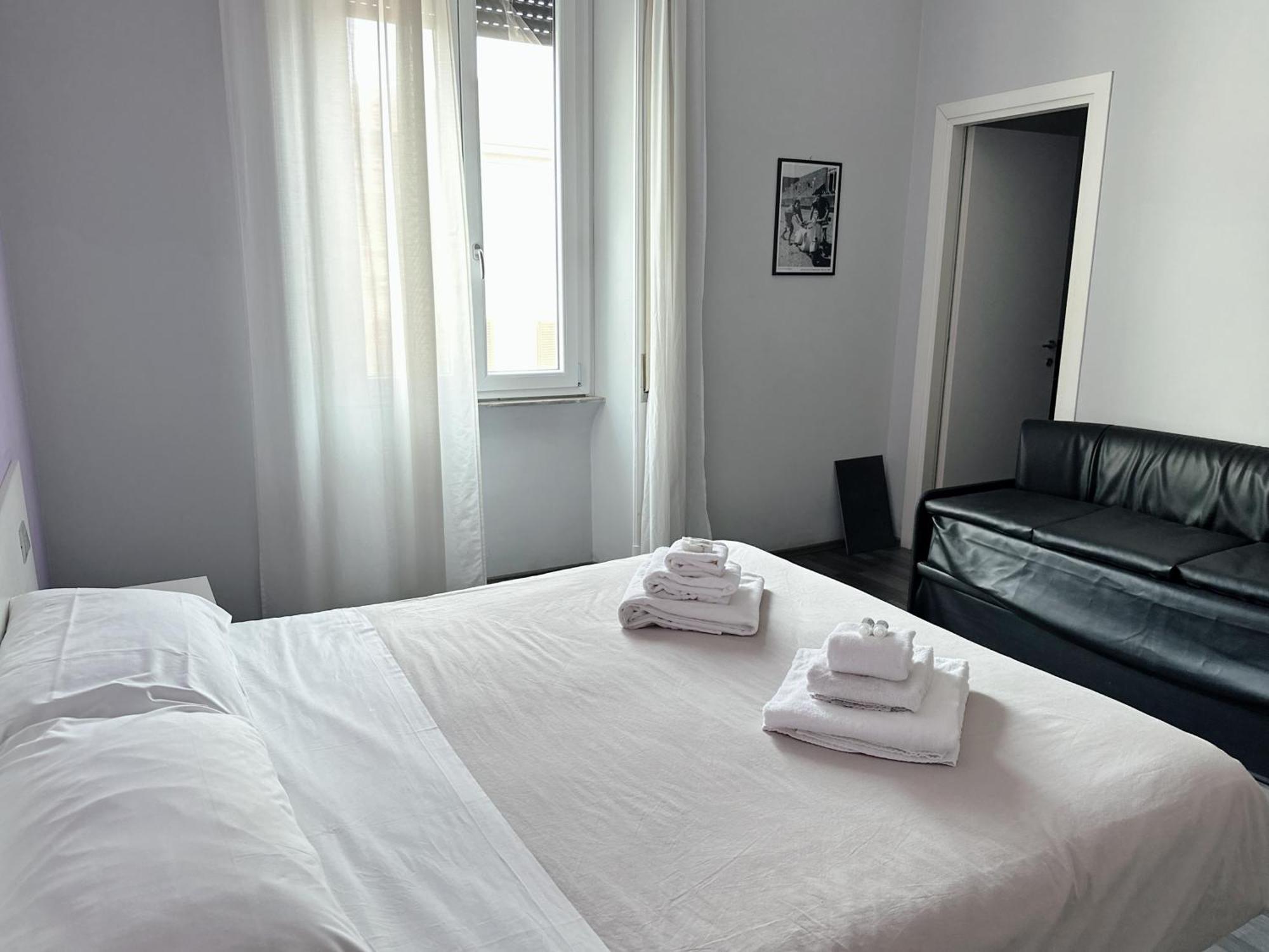 Driepersoonskamer met Eigen Badkamer