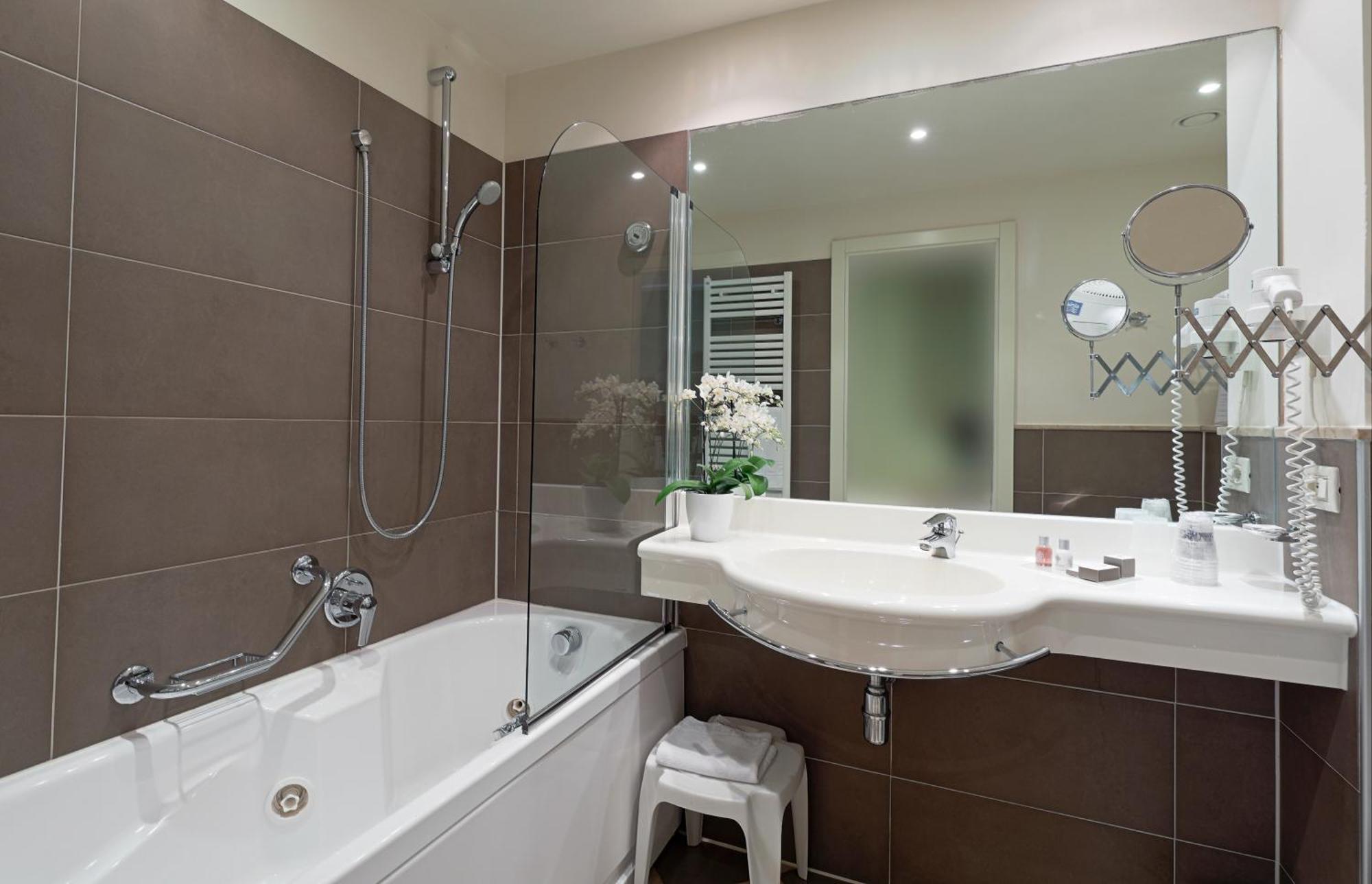 Luxe Kamer met 1 of 2 Bedden en Balkon