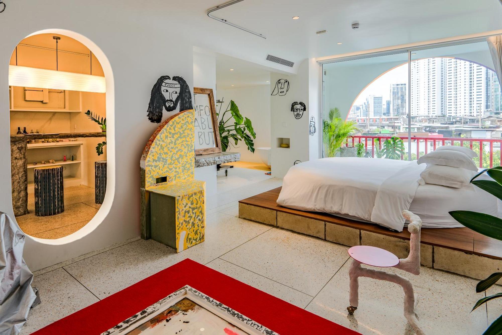 Art is Apartment