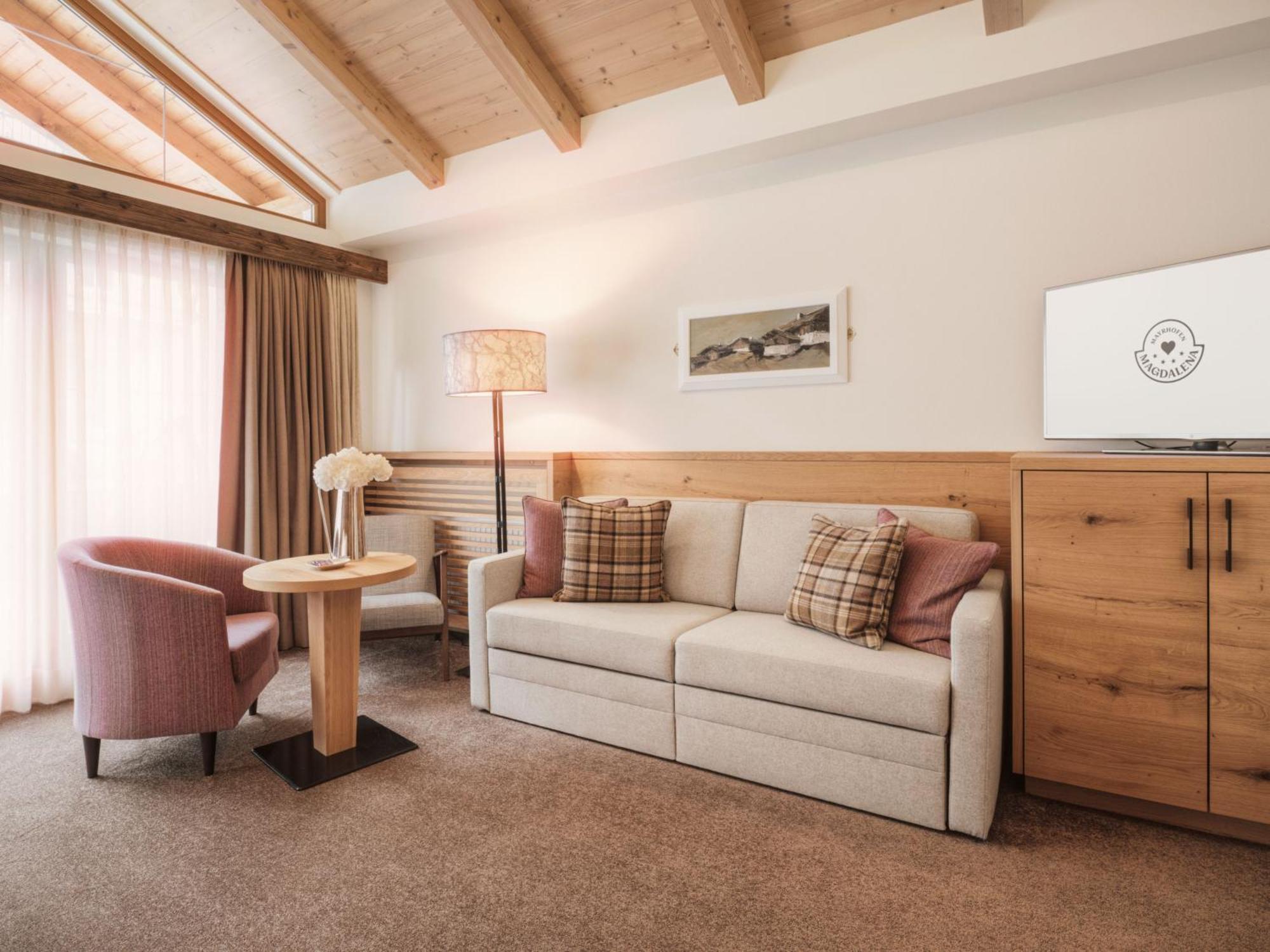 Deluxe Junior Suite