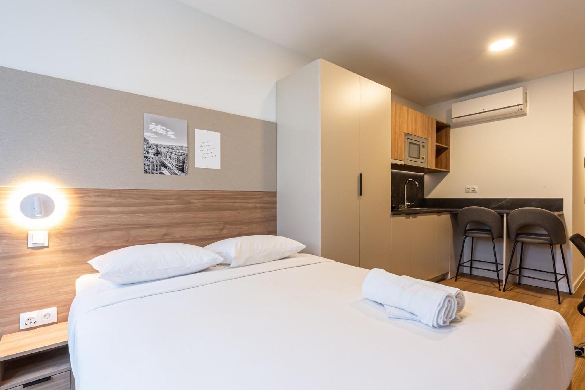 Studio Apartment