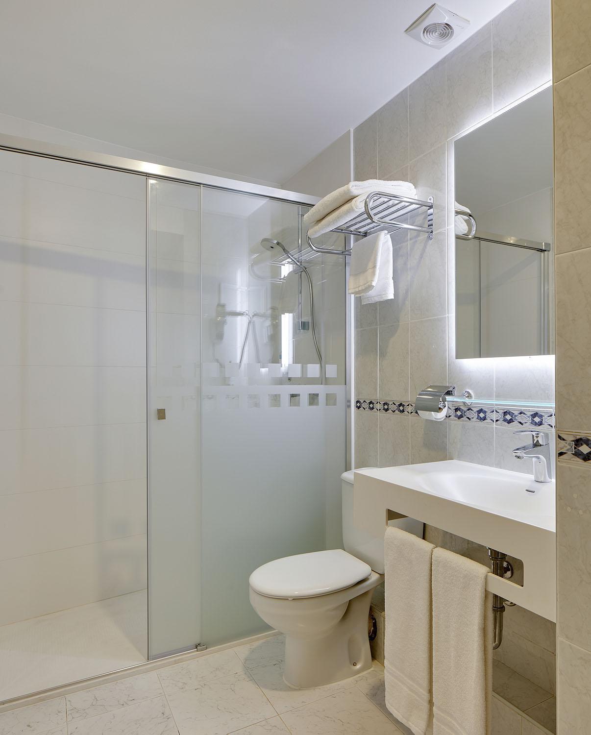 Single Room Interior Facing