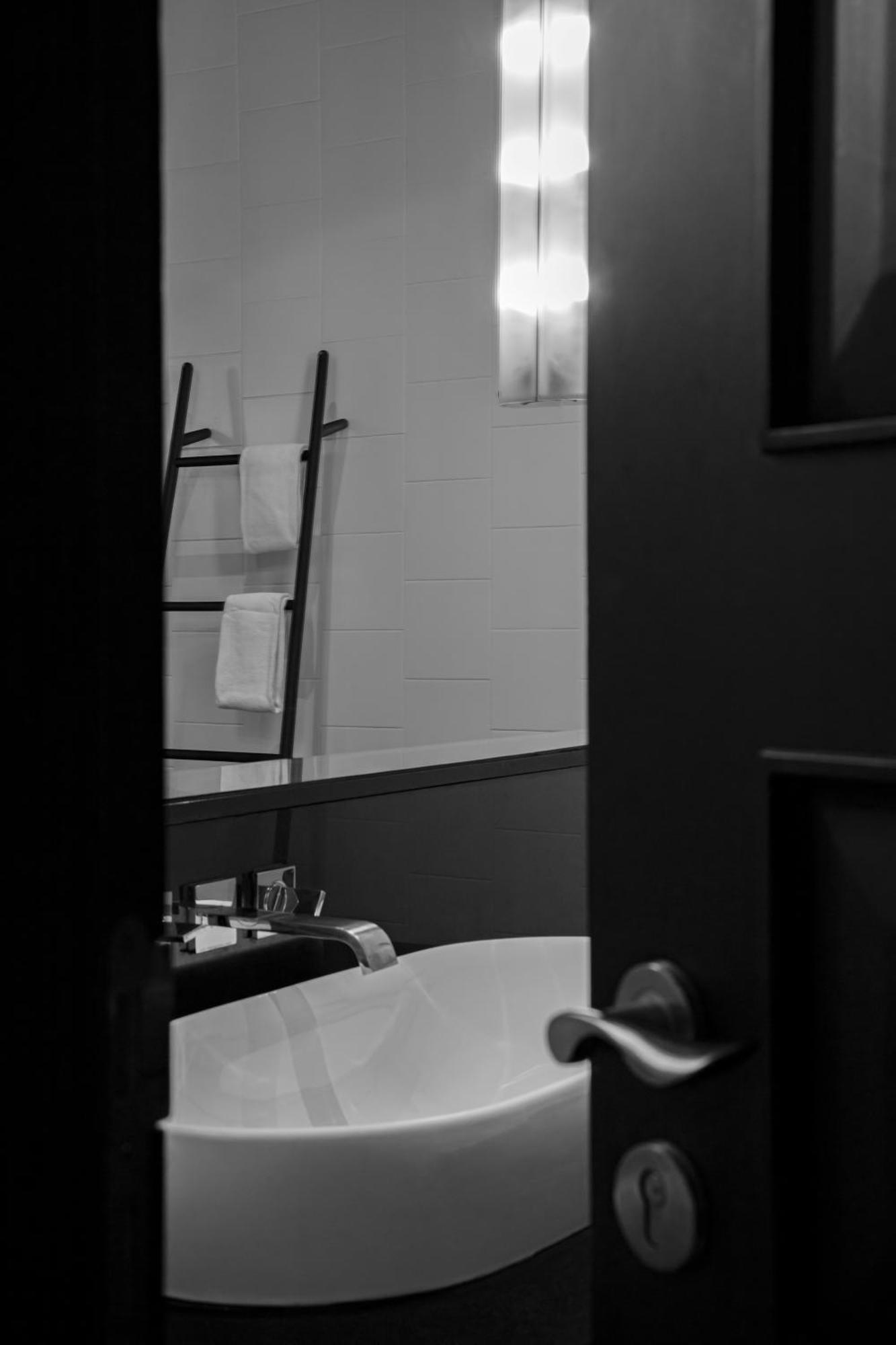 Heritage Suite 1 King