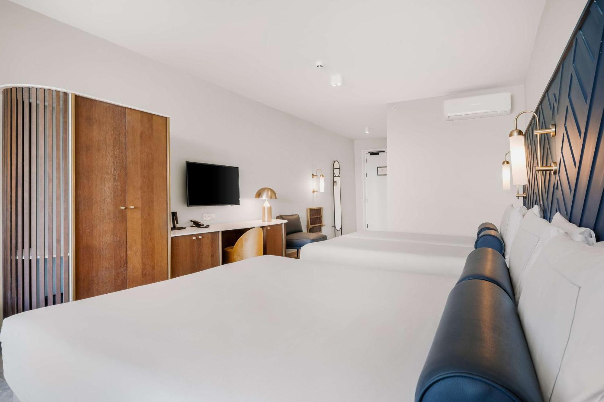 Kamer met 2 Kingsize Bedden