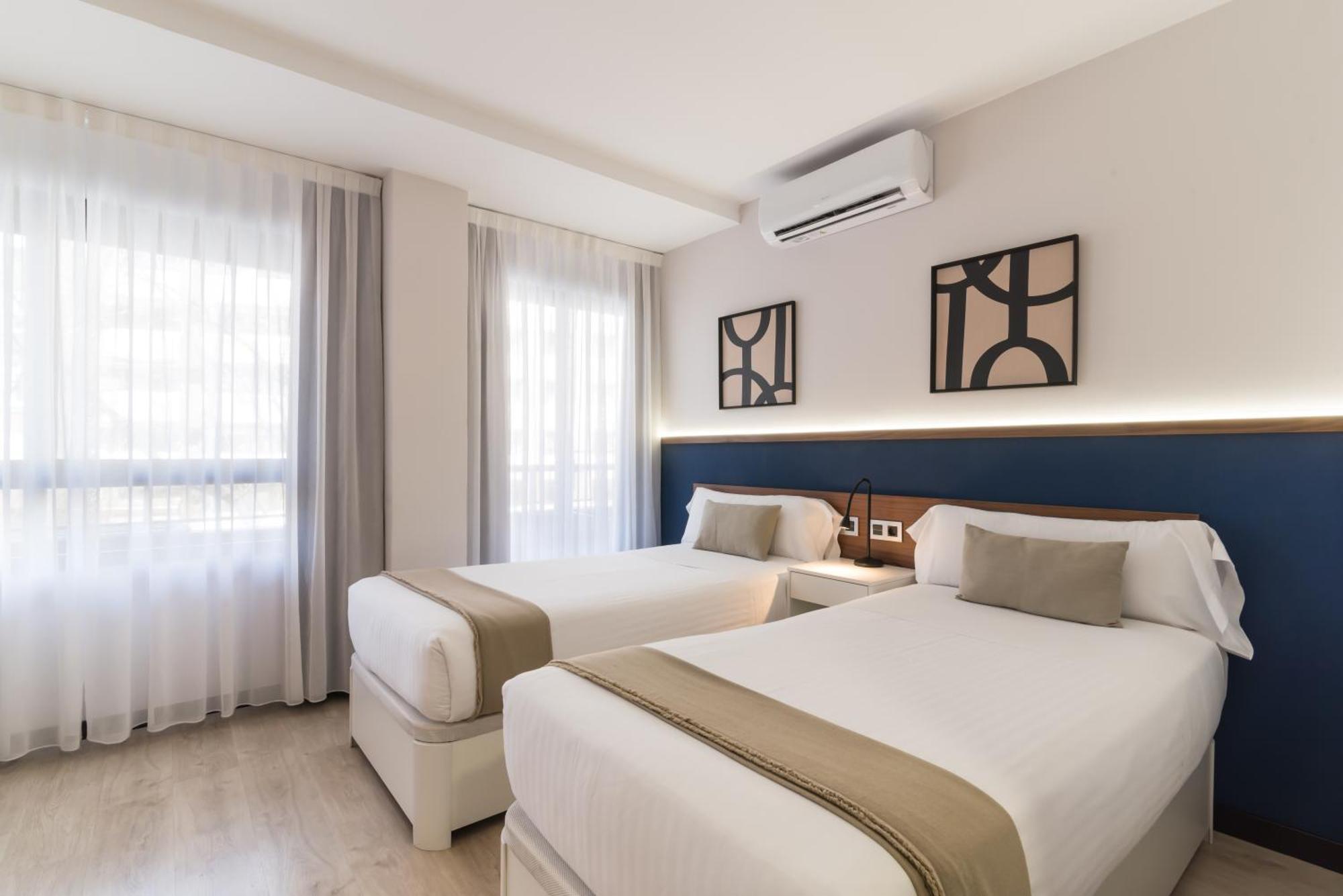 Deluxe Double or Twin Room Balcony