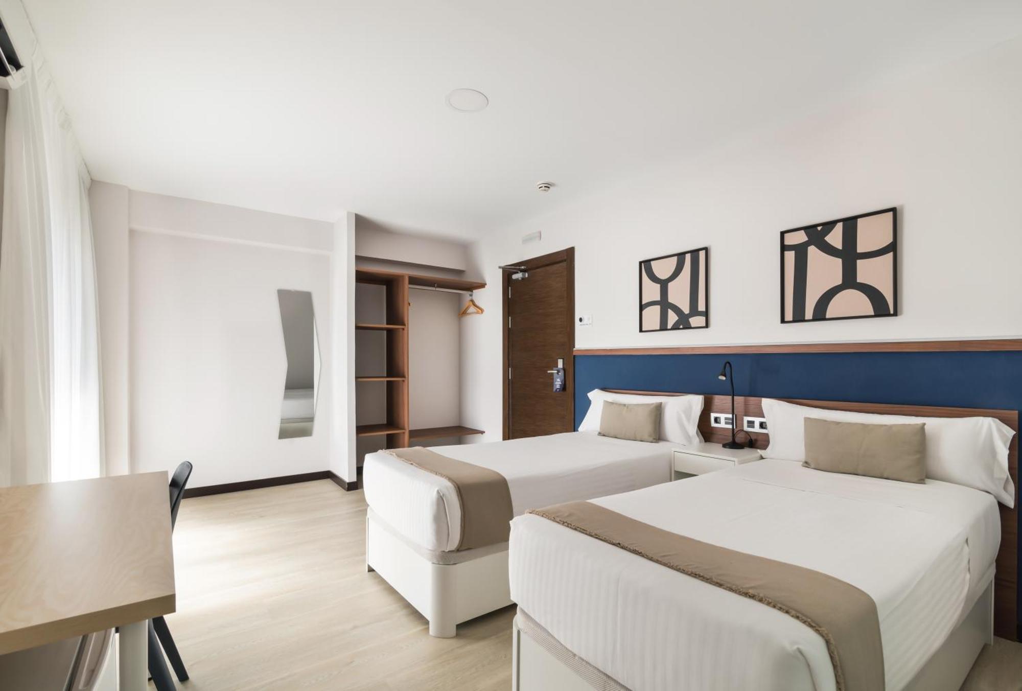 Deluxe Double or Twin Room Balcony